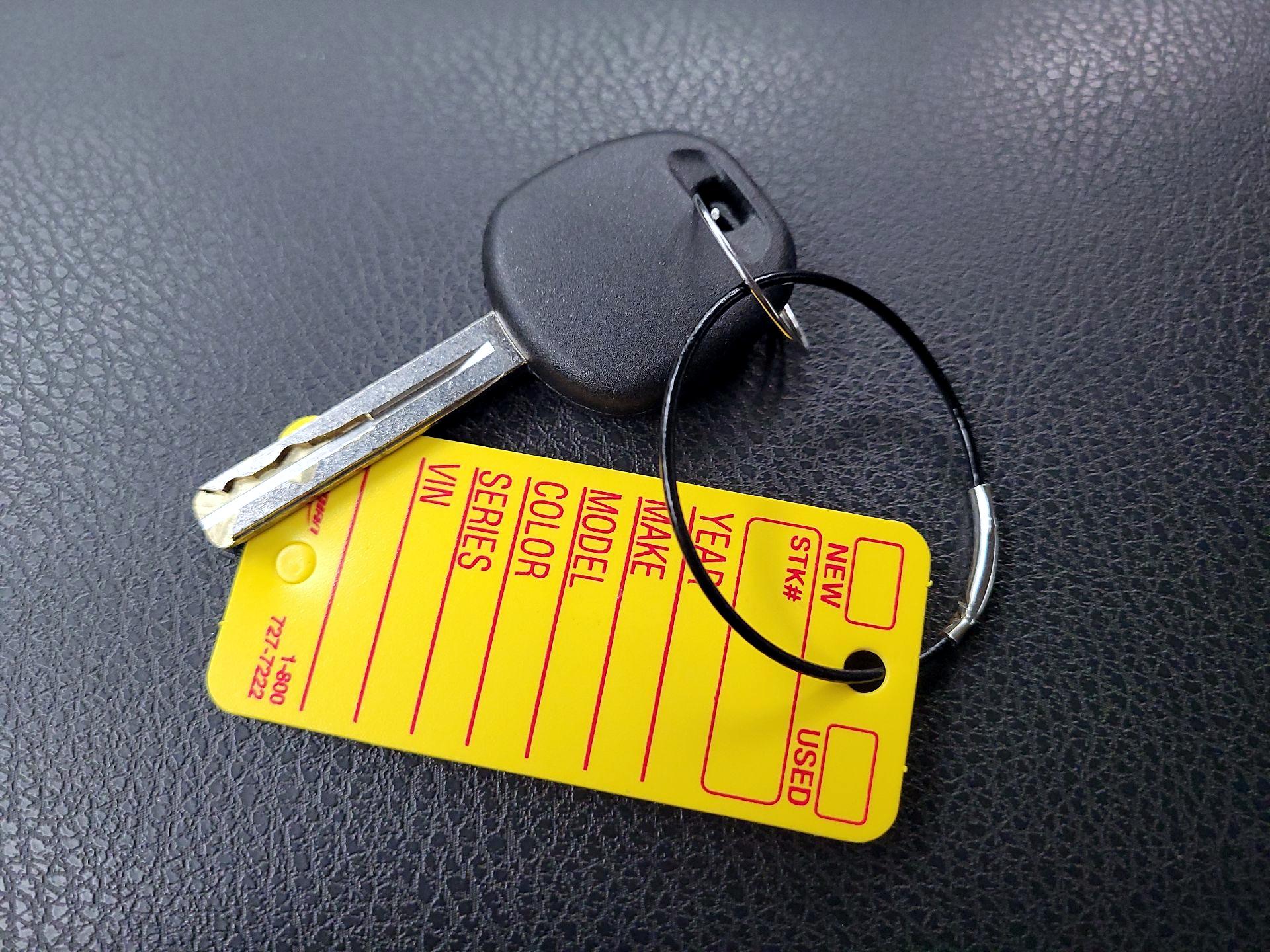 Thumbnail: 2023 Toyota Camry - 18