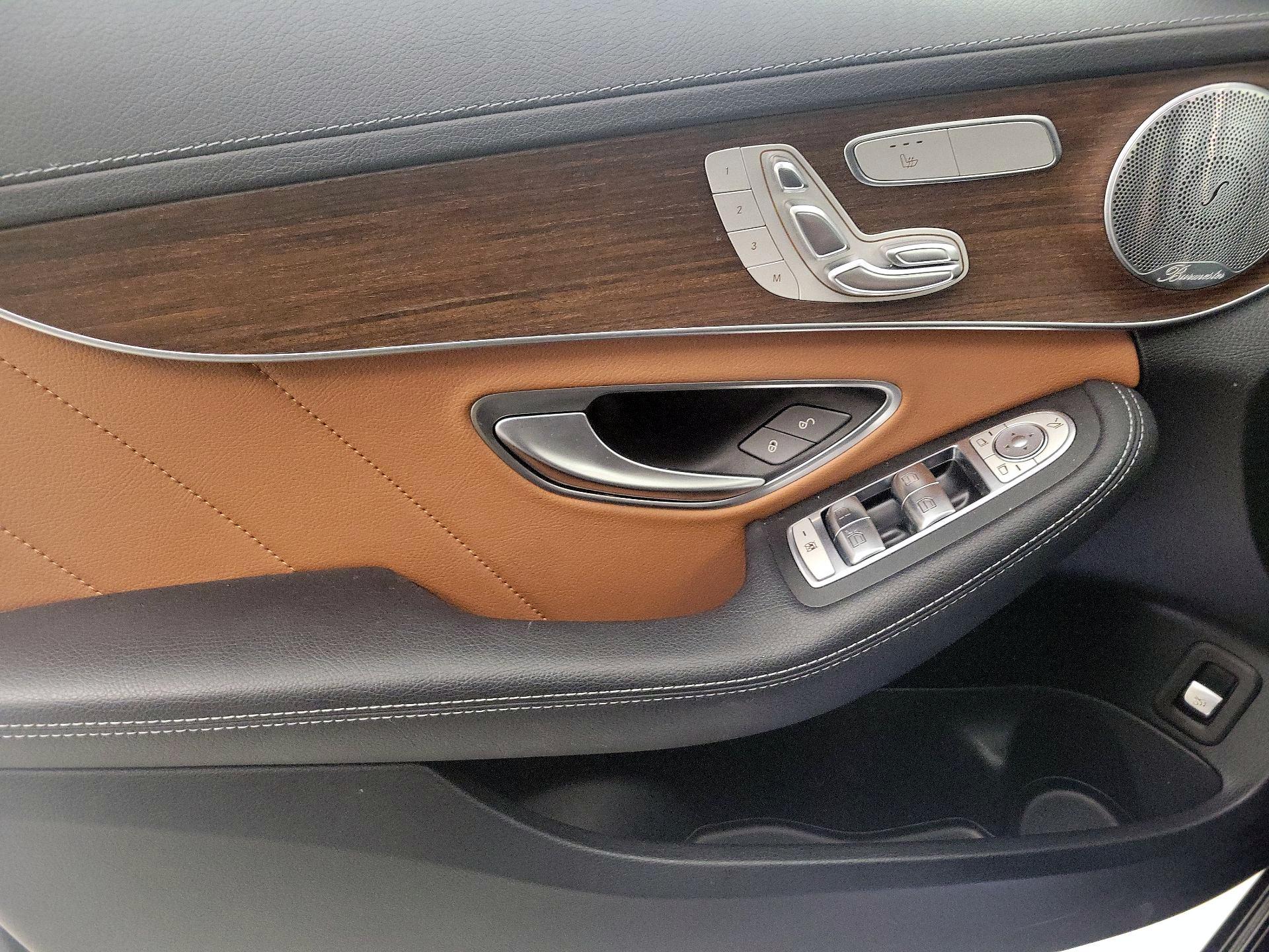 Thumbnail: 2020 Mercedes-Benz C-Class - 12