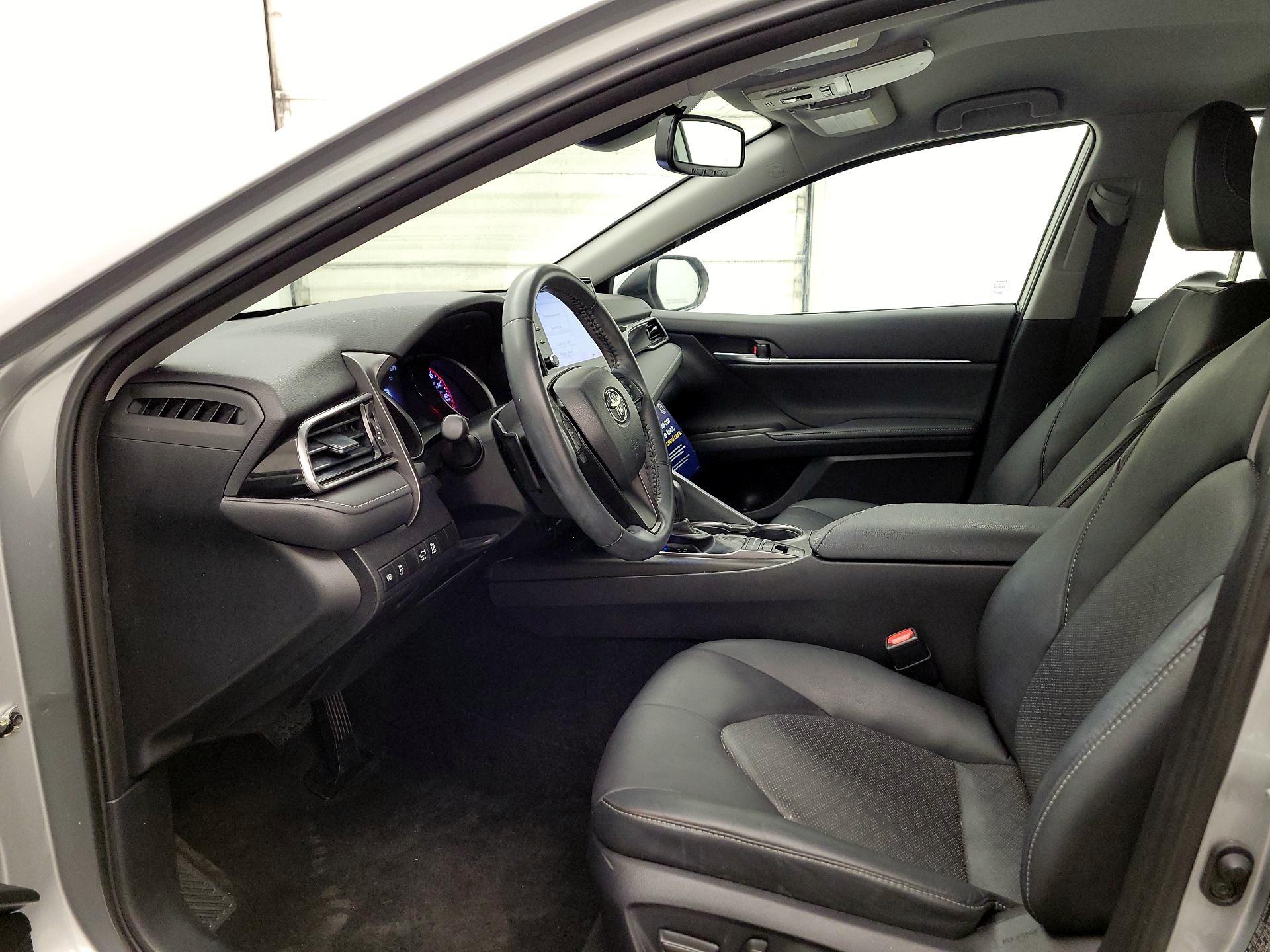 Thumbnail: 2023 Toyota Camry - 11