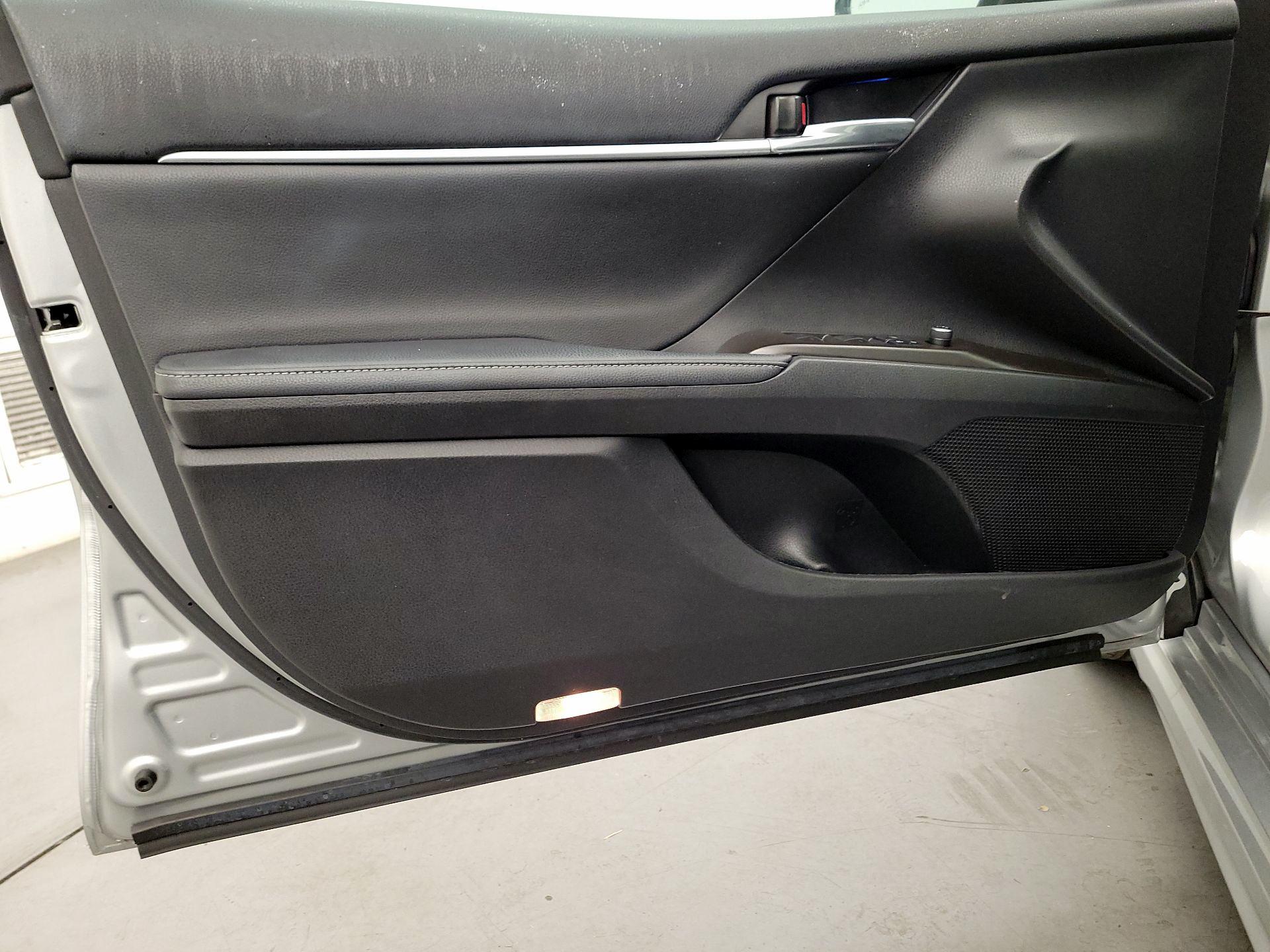 Thumbnail: 2023 Toyota Camry - 12