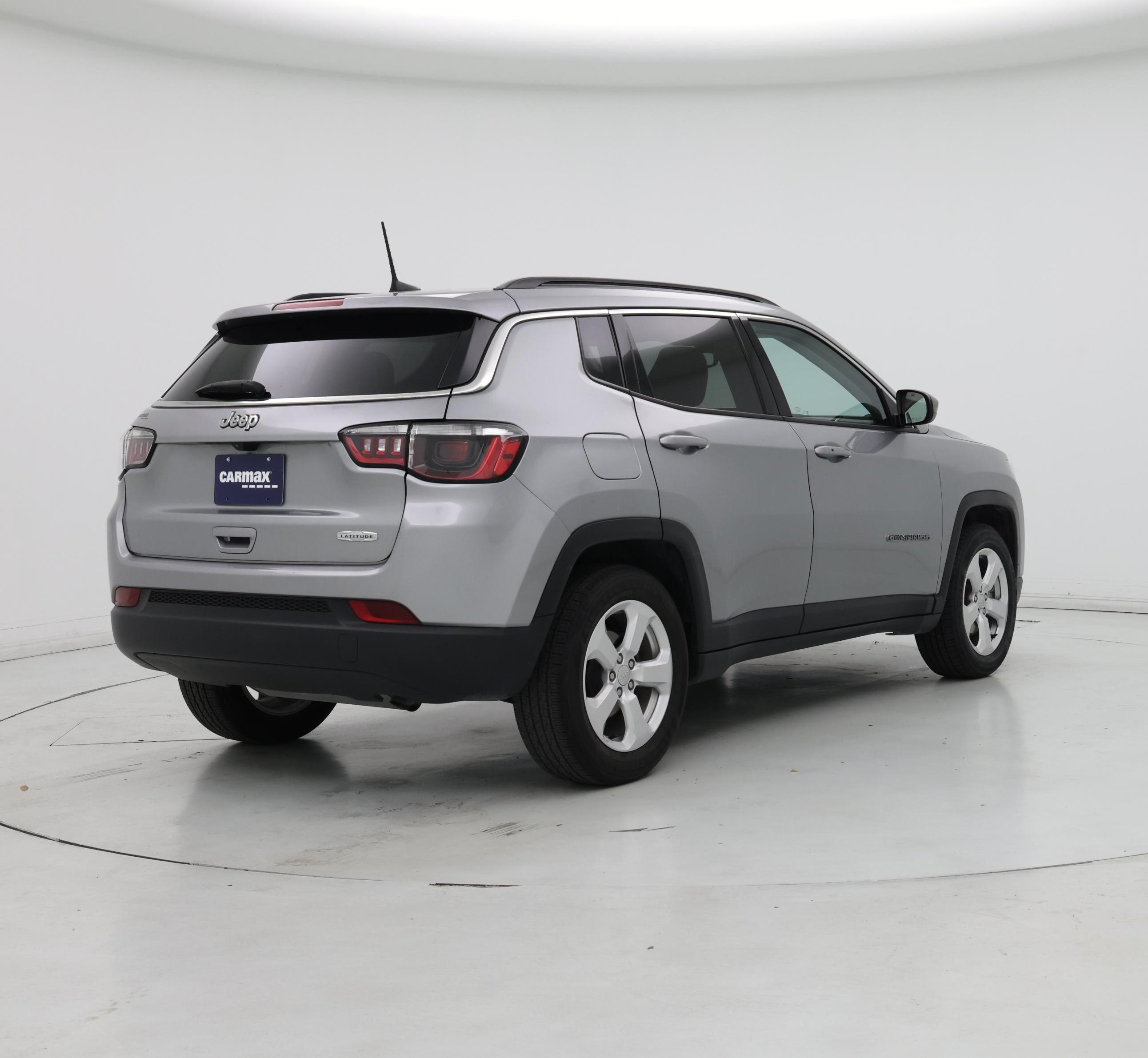 Thumbnail: 2022 Jeep Compass - 8