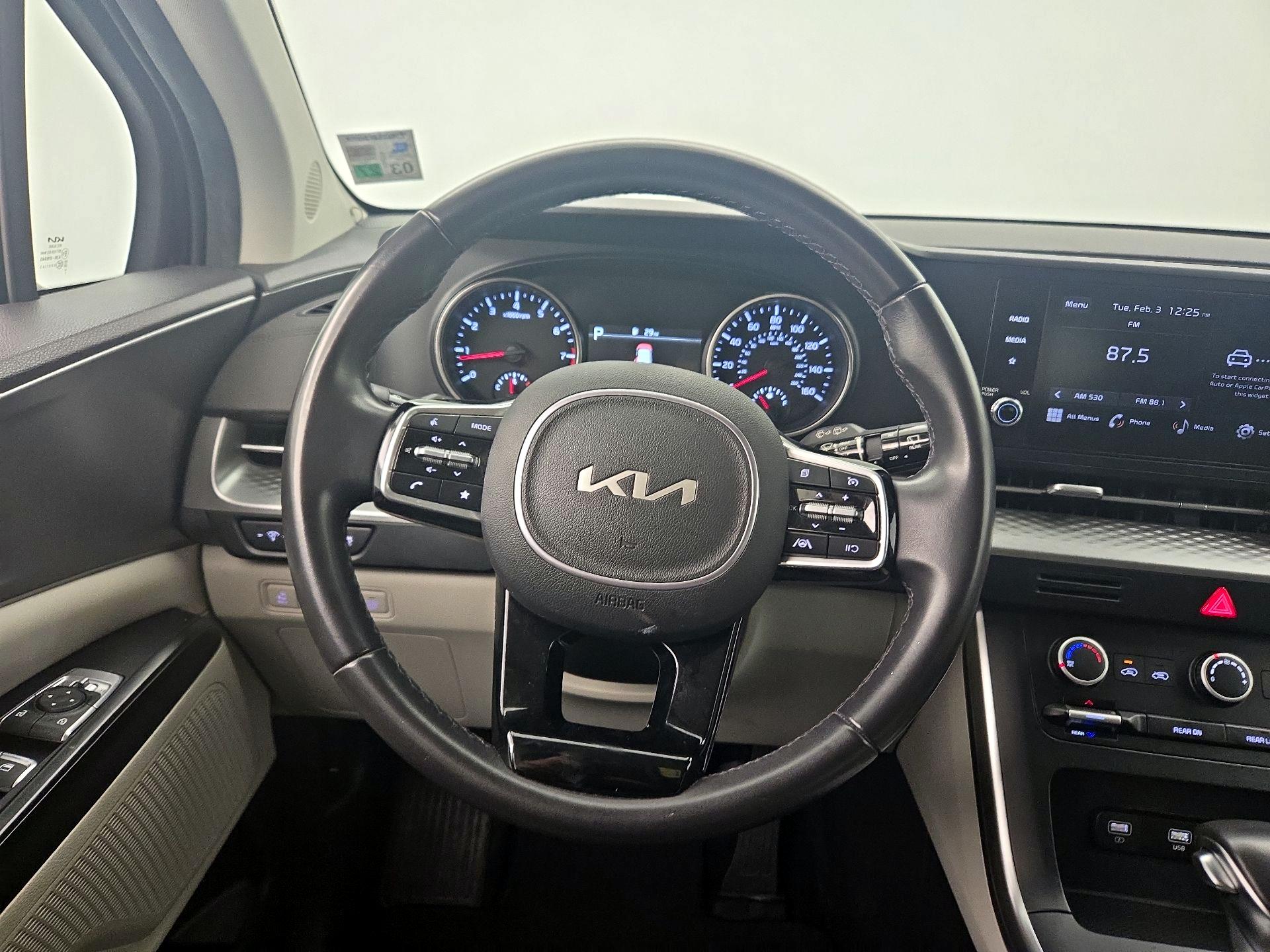 Thumbnail: 2024 Kia Carnival - 10