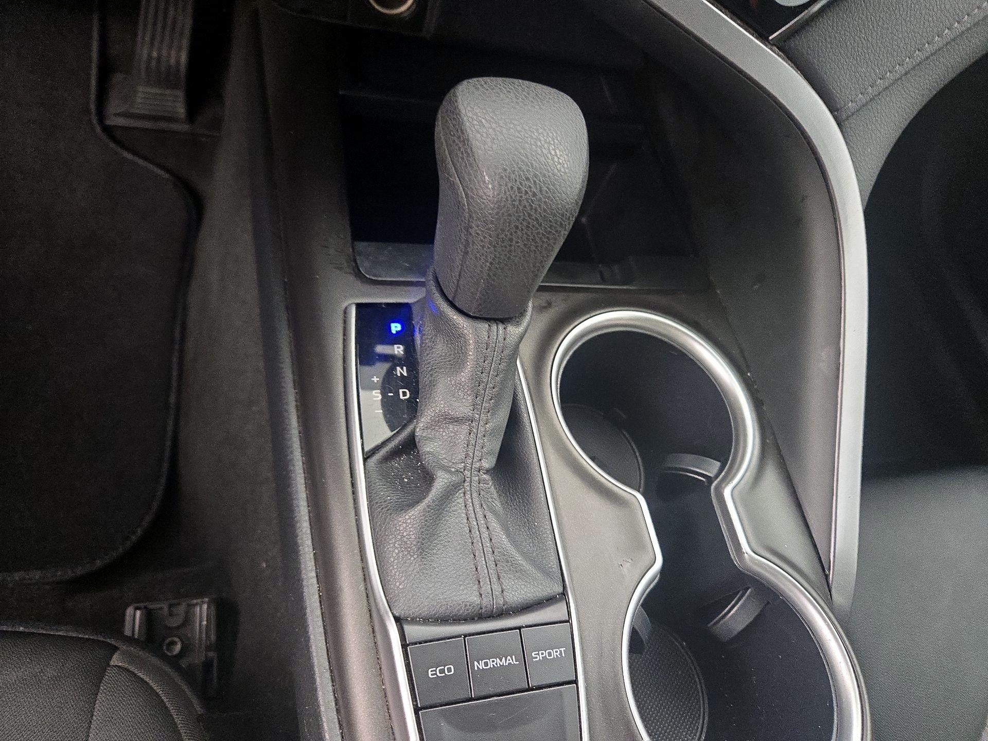 Thumbnail: 2024 Toyota Camry - 17