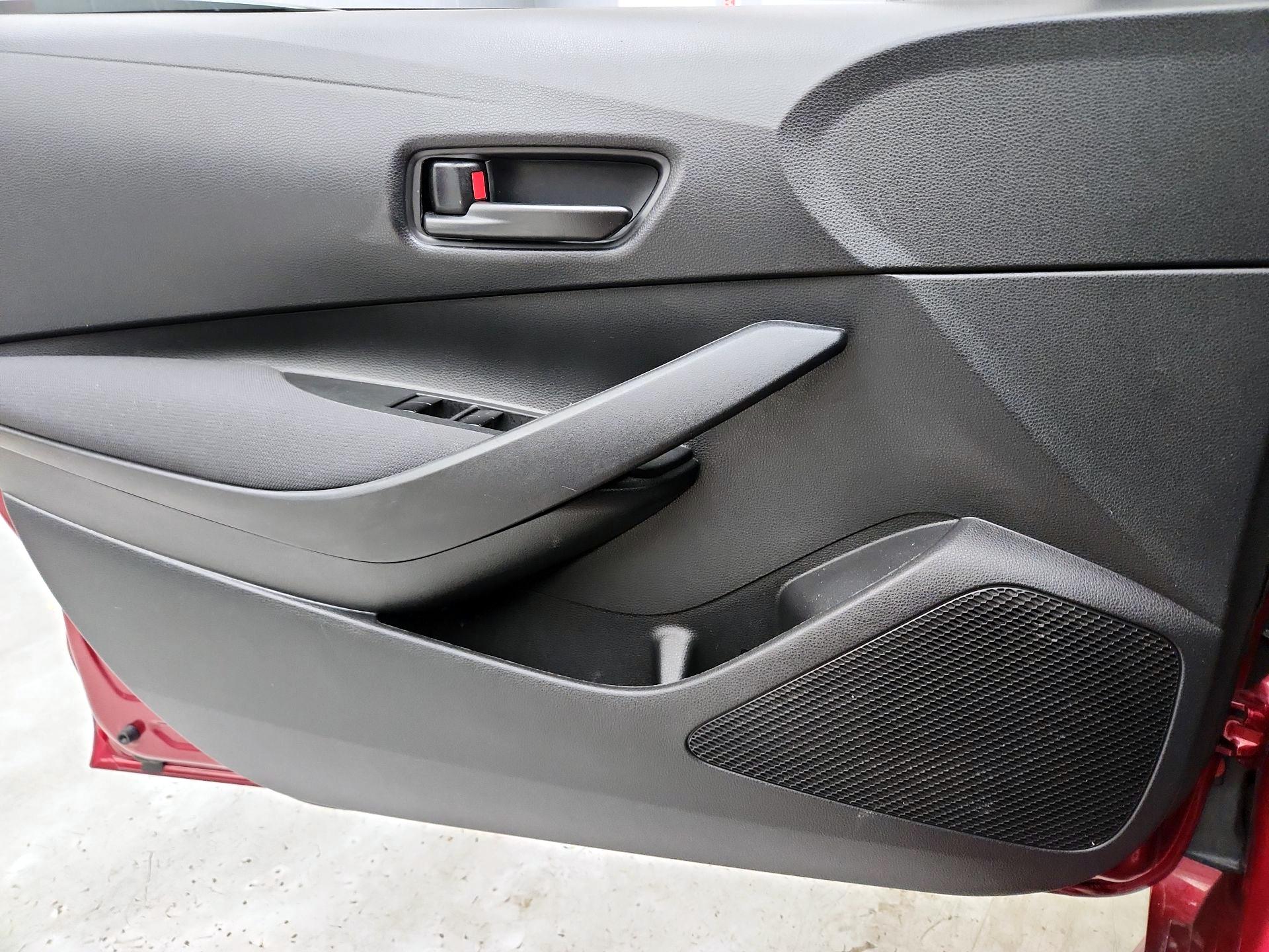 Thumbnail: 2022 Toyota Corolla - 12