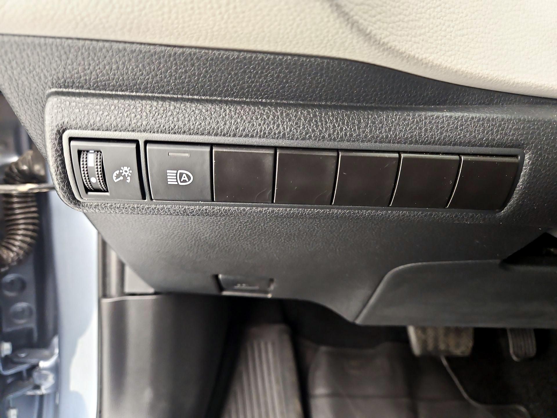 Thumbnail: 2024 Toyota Corolla - 13