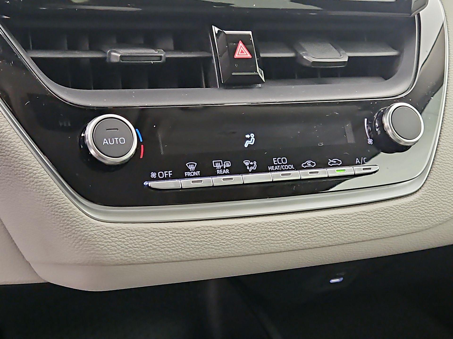 Thumbnail: 2024 Toyota Corolla - 16