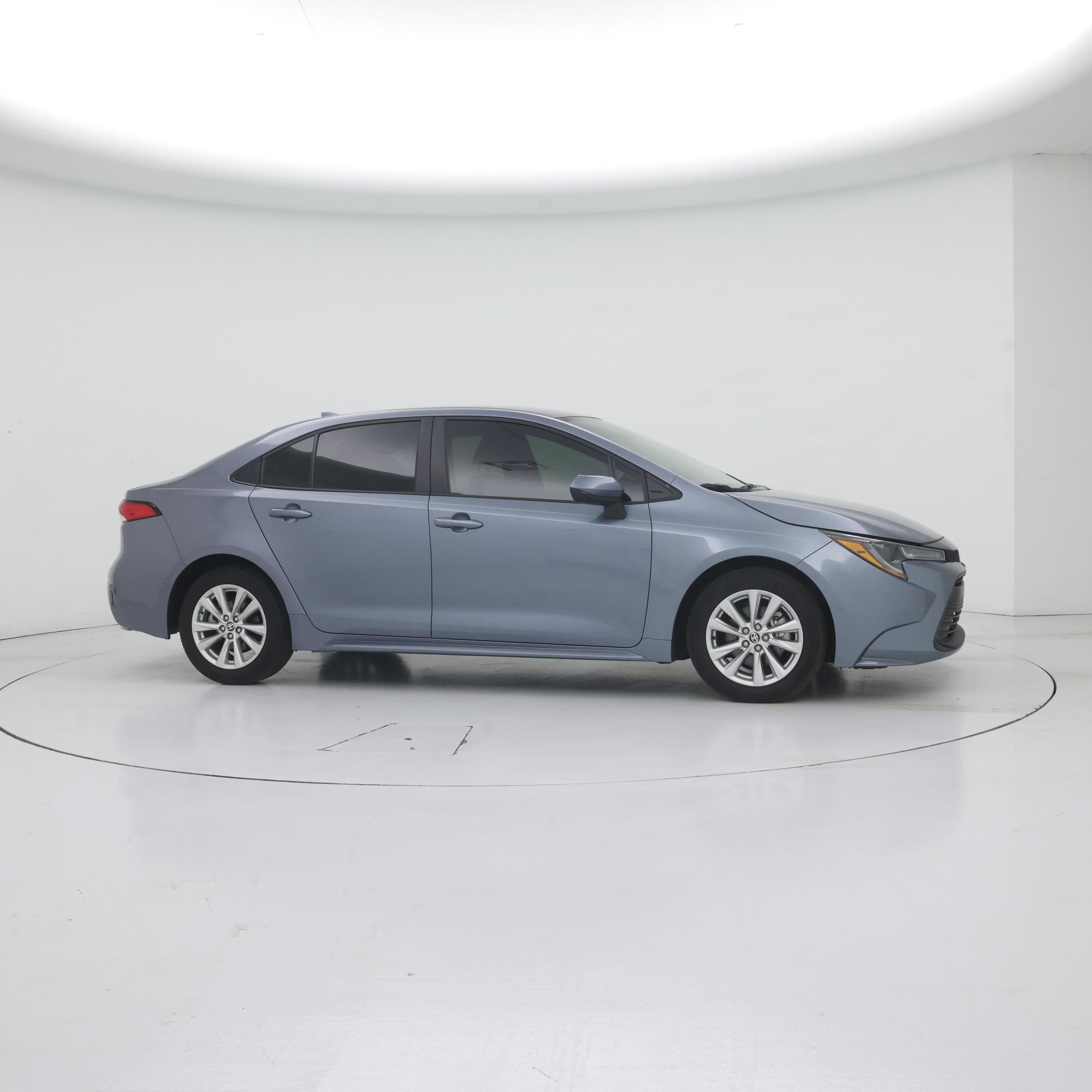 Thumbnail: 2024 Toyota Corolla - 4