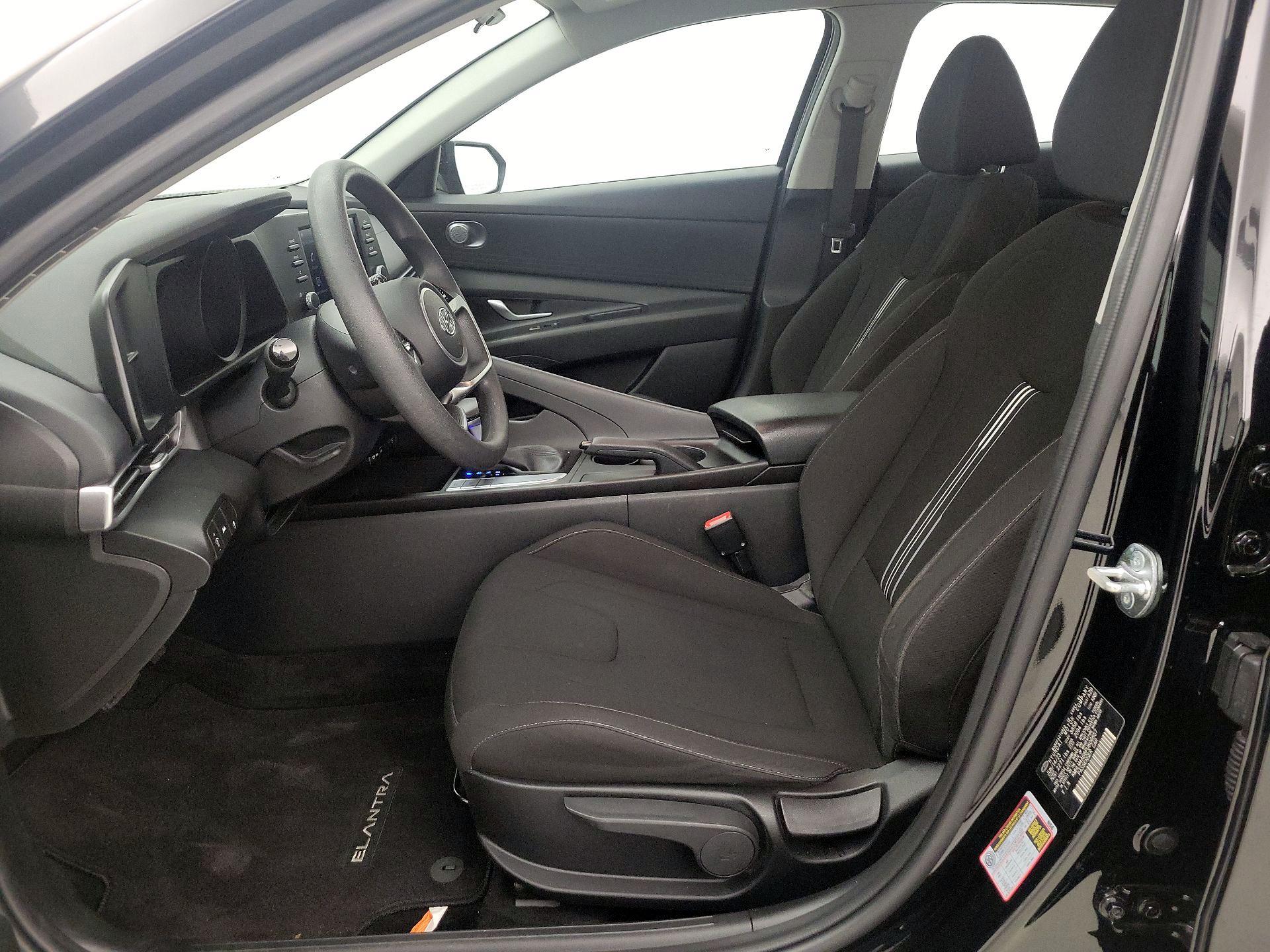 Thumbnail: 2023 Hyundai Elantra - 11