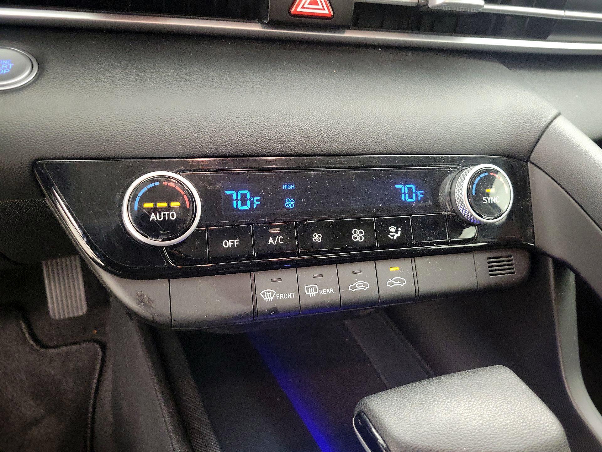 Thumbnail: 2023 Hyundai Elantra - 16