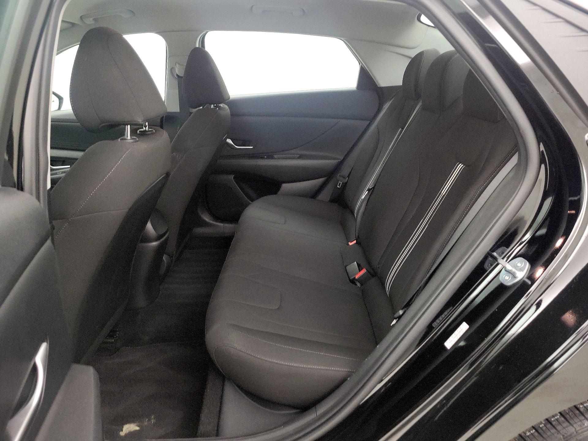 Thumbnail: 2023 Hyundai Elantra - 19