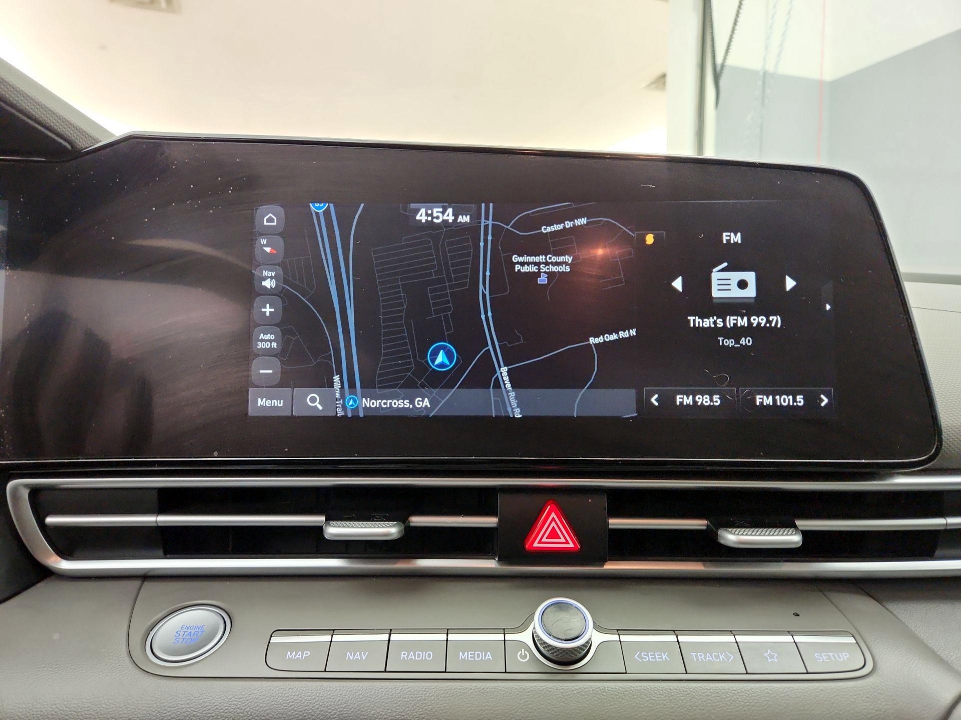 Thumbnail: 2023 Hyundai Elantra - 14