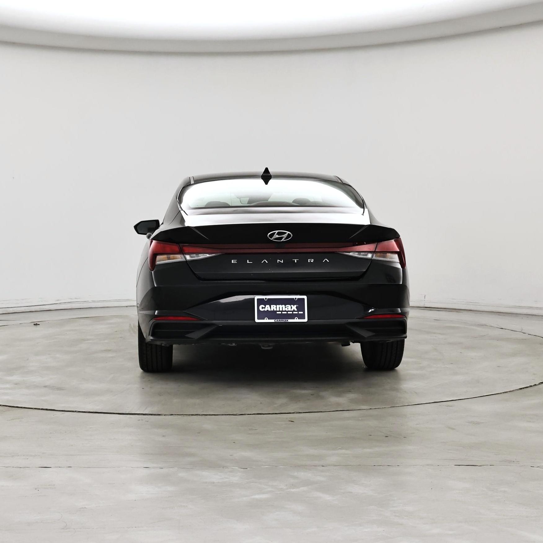 Thumbnail: 2023 Hyundai Elantra - 6