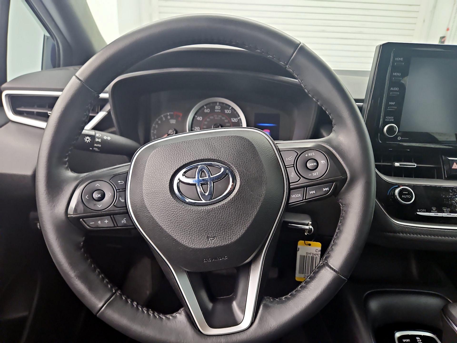 Thumbnail: 2022 Toyota Corolla - 10