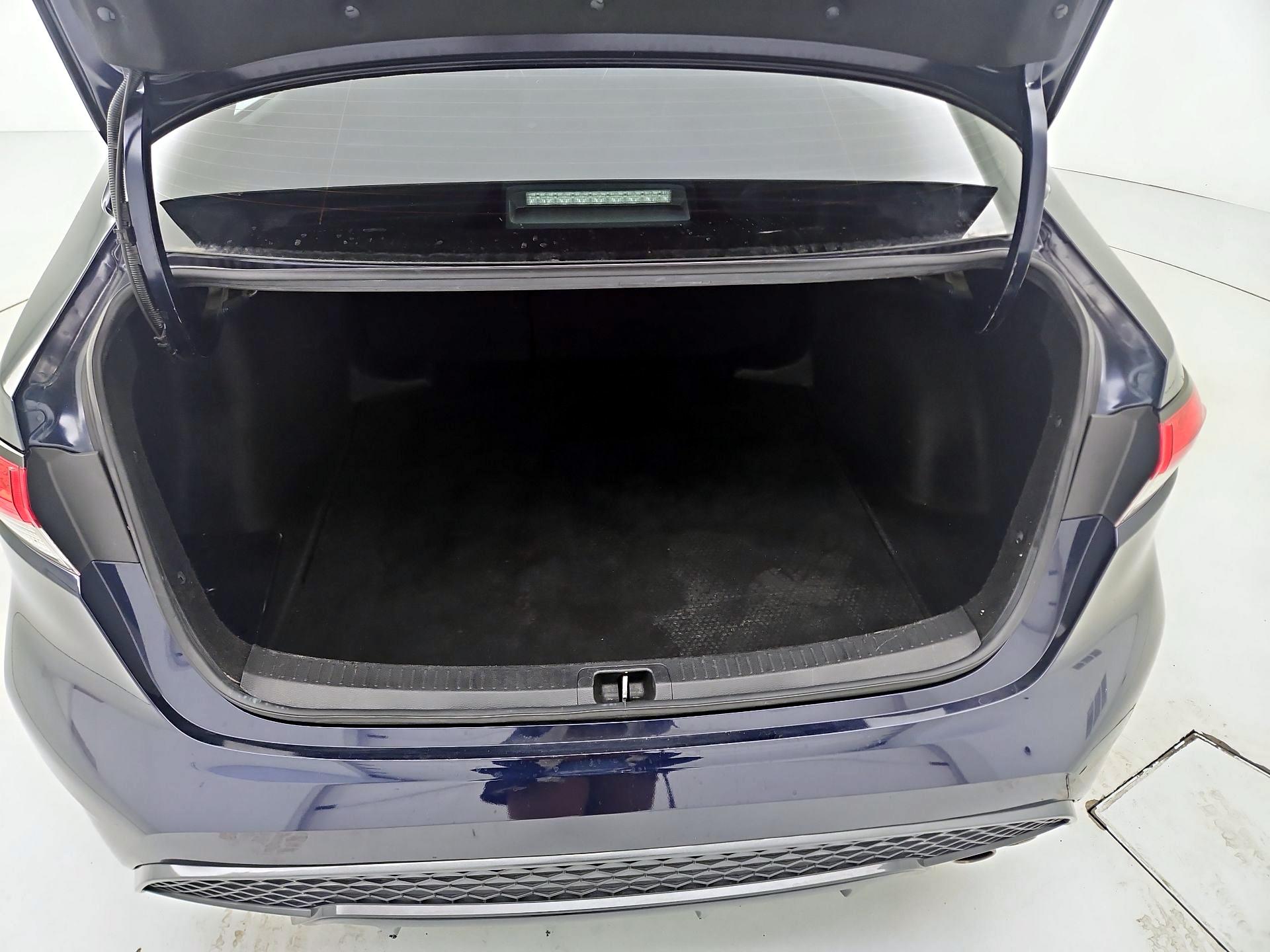 Thumbnail: 2022 Toyota Corolla - 20