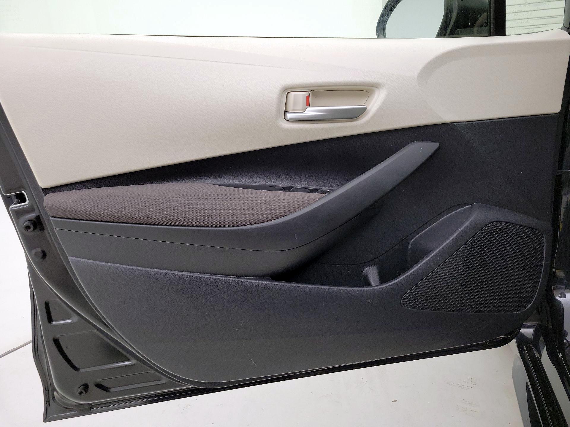 Thumbnail: 2021 Toyota Corolla - 12