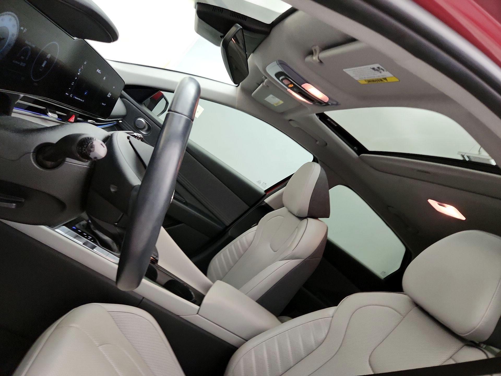 Thumbnail: 2022 Hyundai Elantra - 20