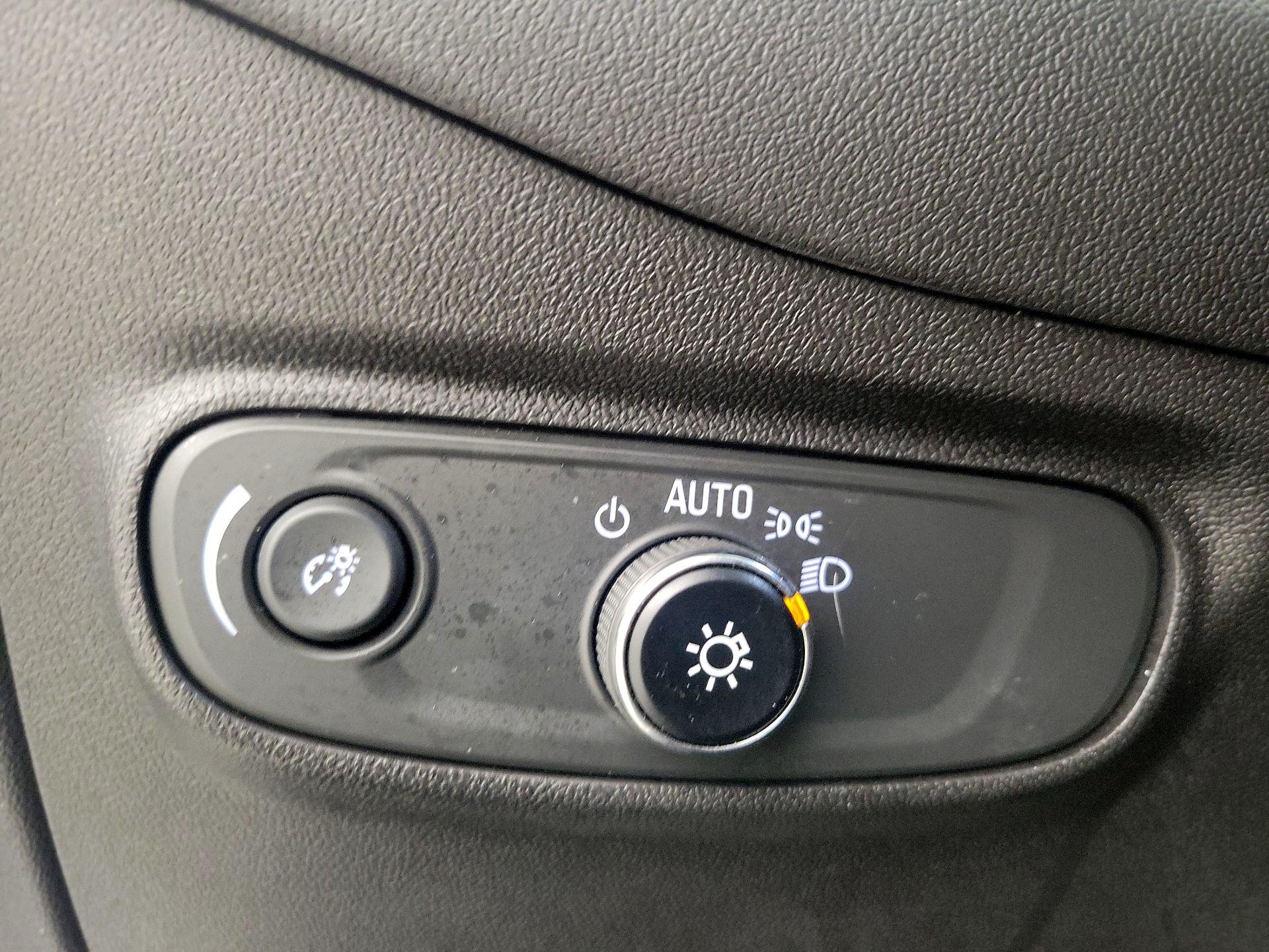 Thumbnail: 2023 Chevrolet Equinox - 13