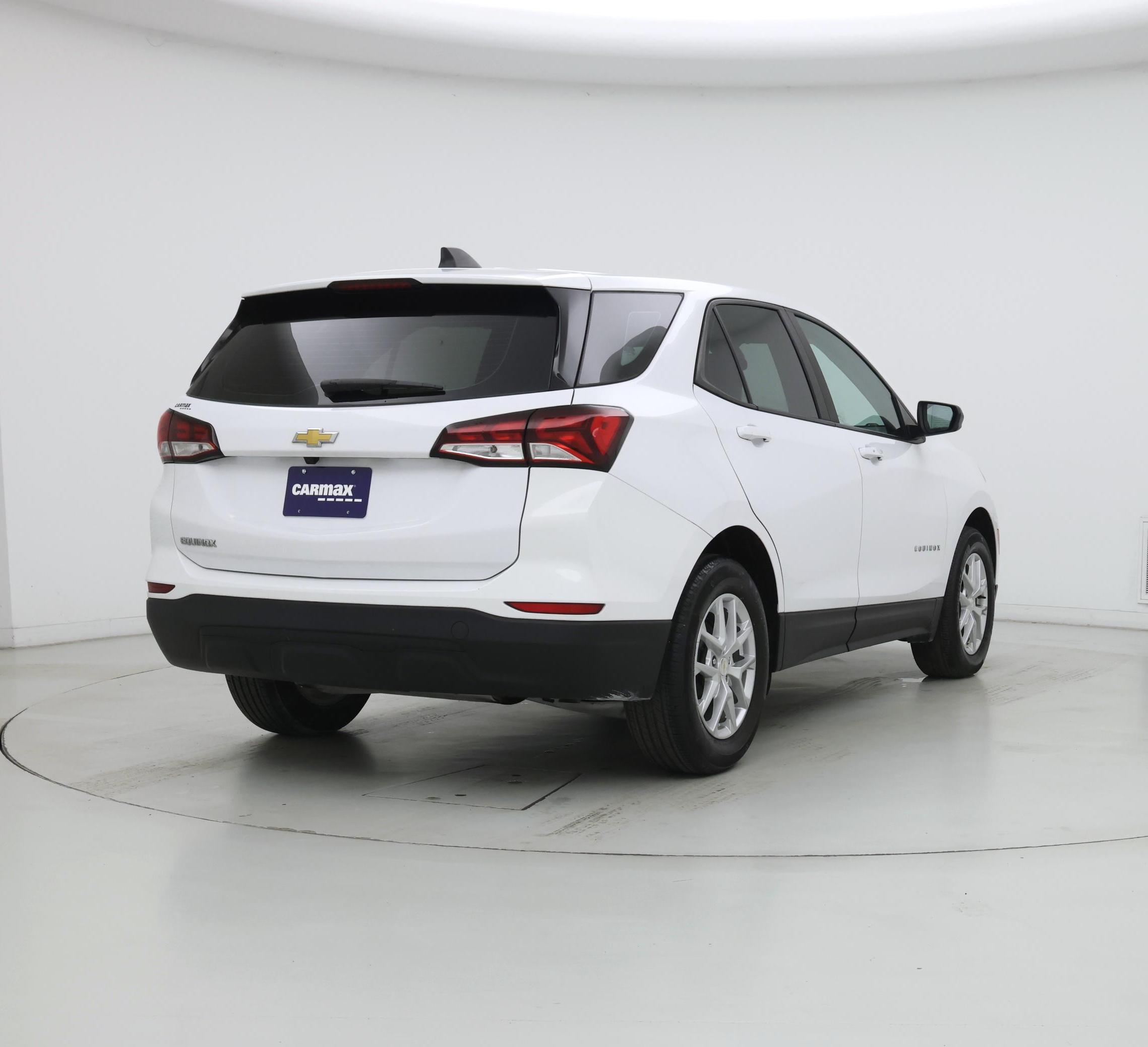 Thumbnail: 2023 Chevrolet Equinox - 8