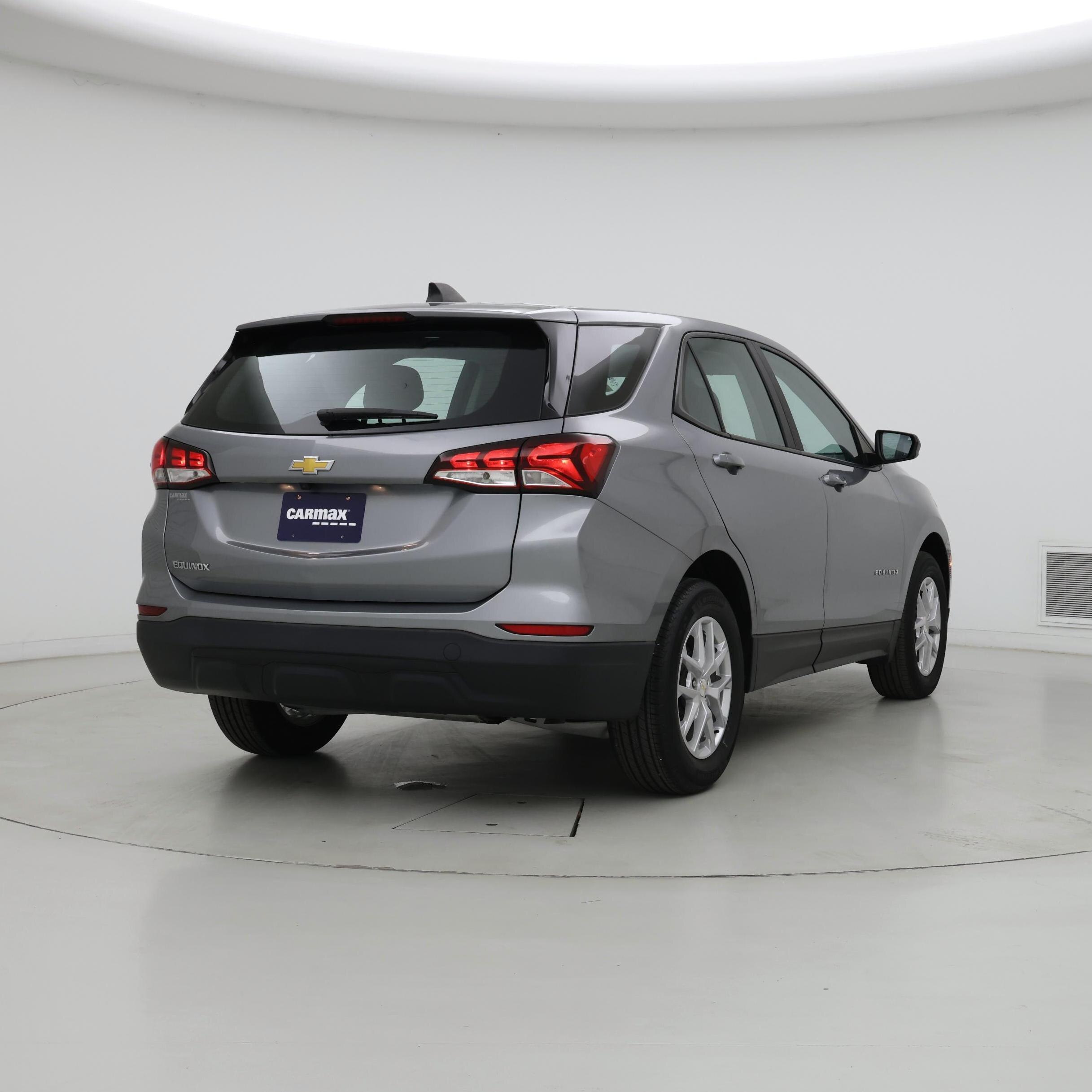 Thumbnail: 2023 Chevrolet Equinox - 8