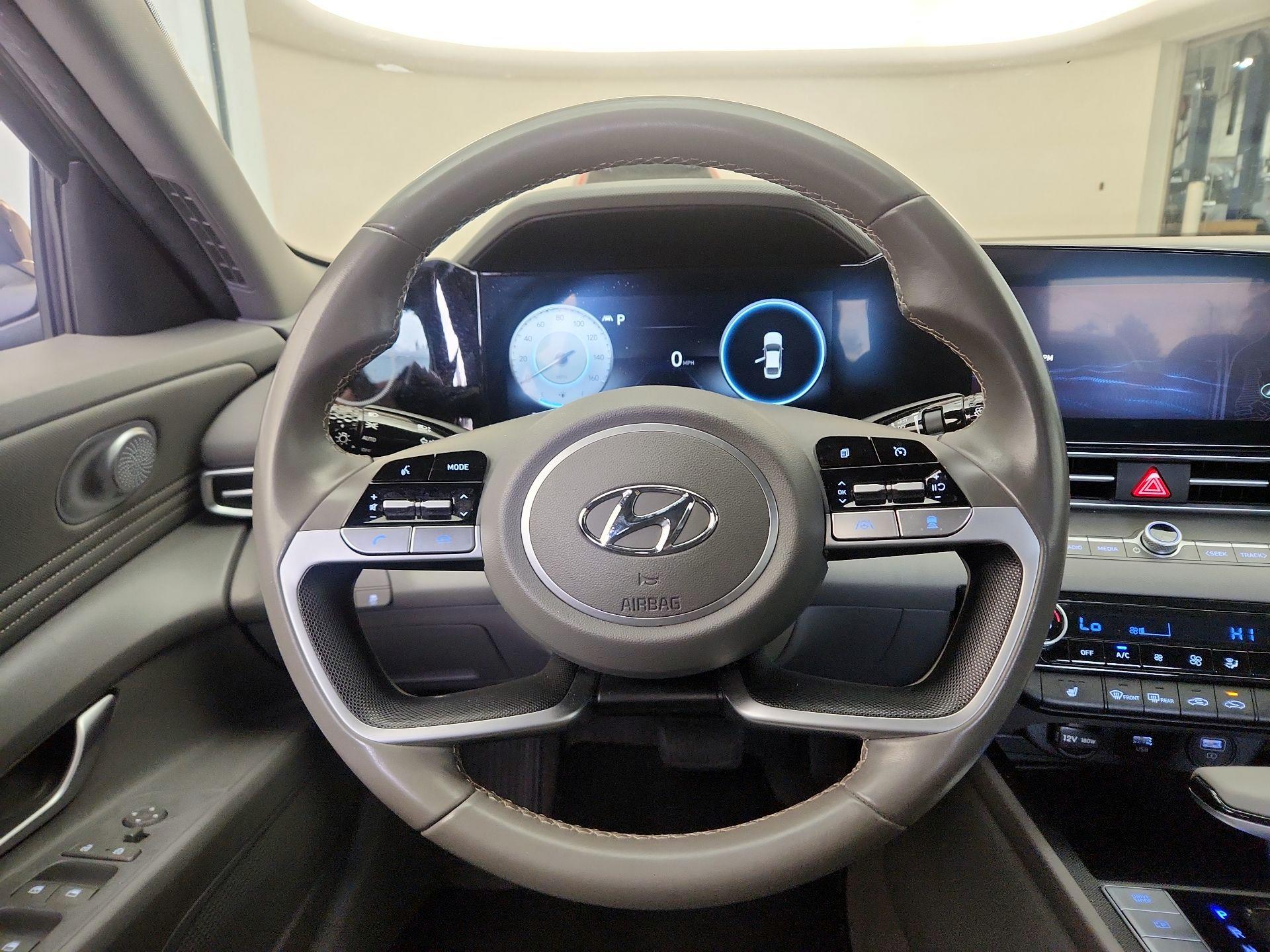 Thumbnail: 2023 Hyundai Elantra - 10