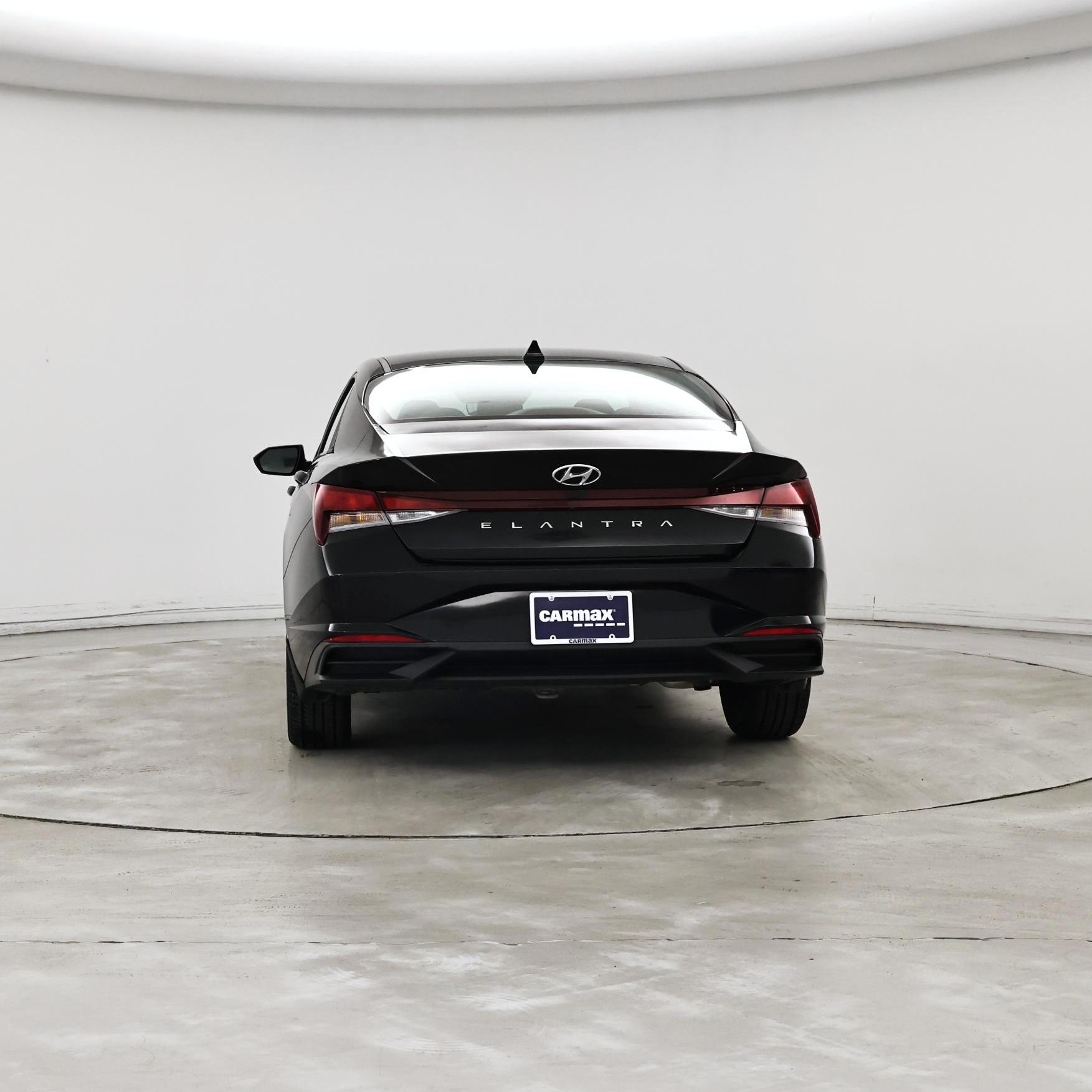 Thumbnail: 2023 Hyundai Elantra - 6