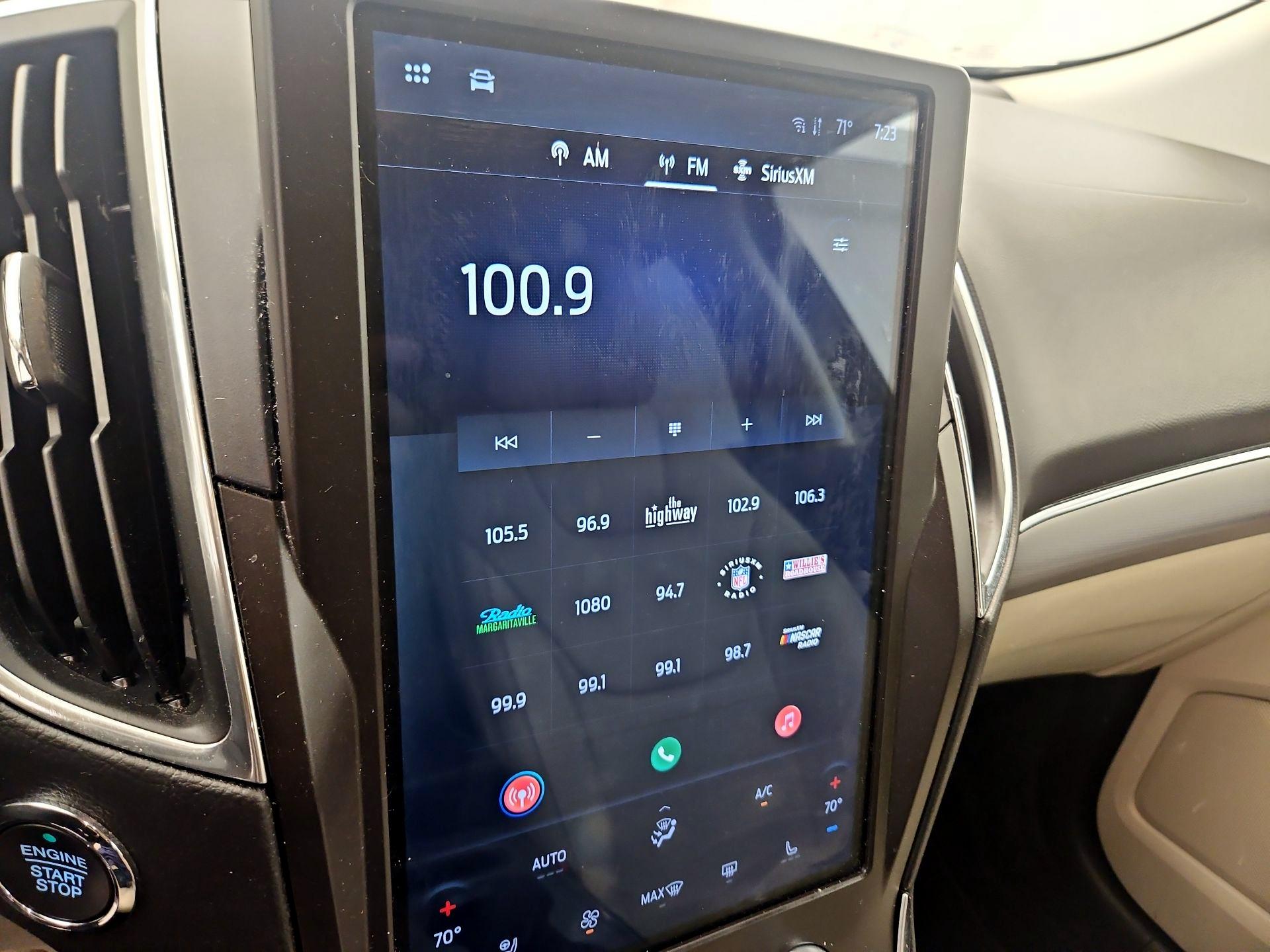 Thumbnail: 2021 Ford Edge - 14