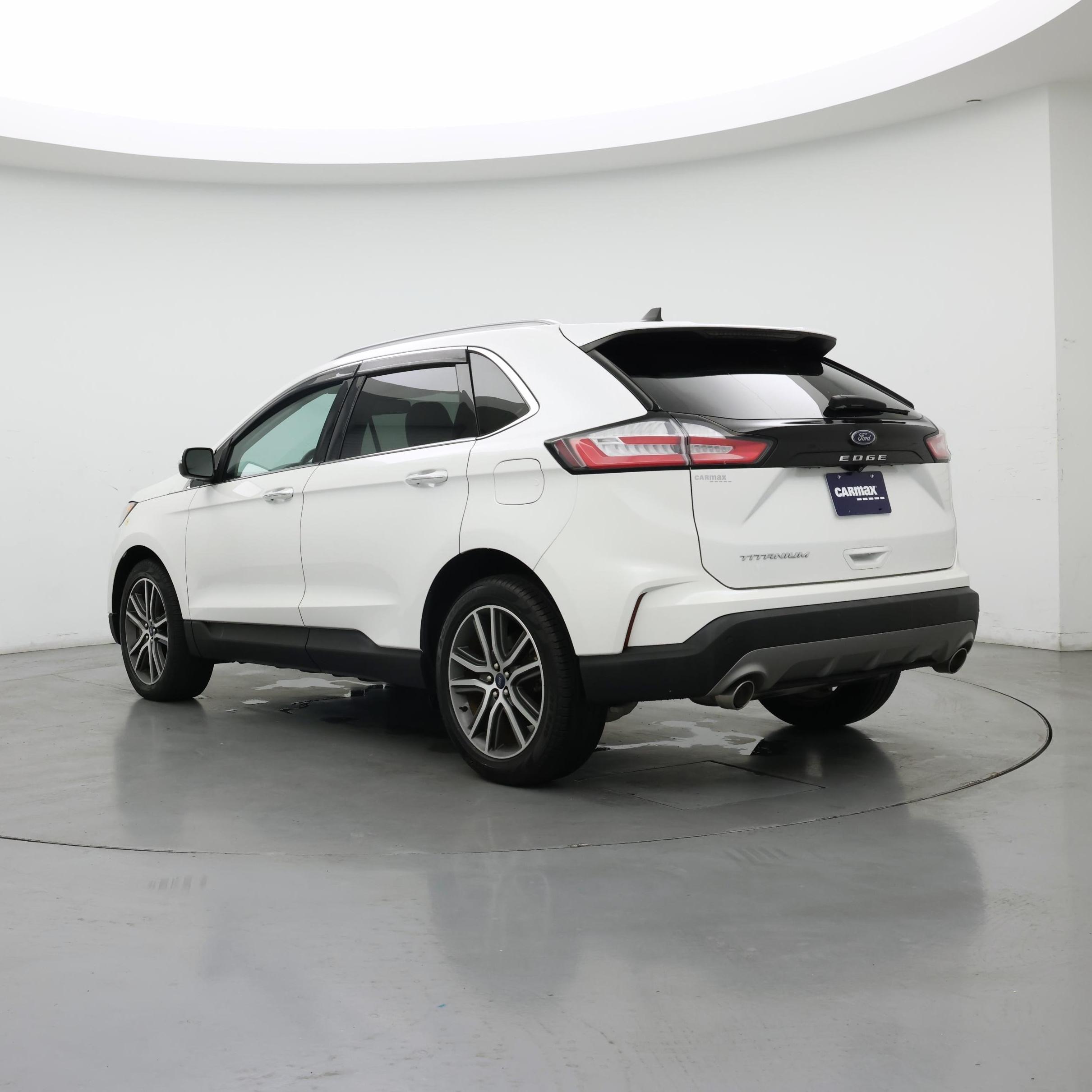 Thumbnail: 2021 Ford Edge - 2
