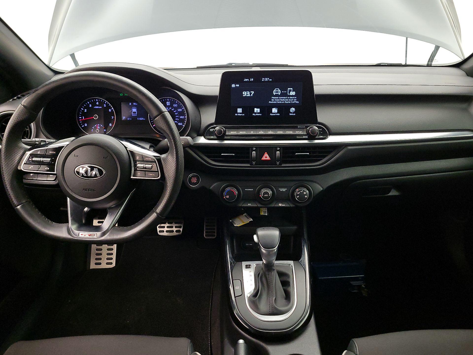 Thumbnail: 2020 Kia Forte - 9