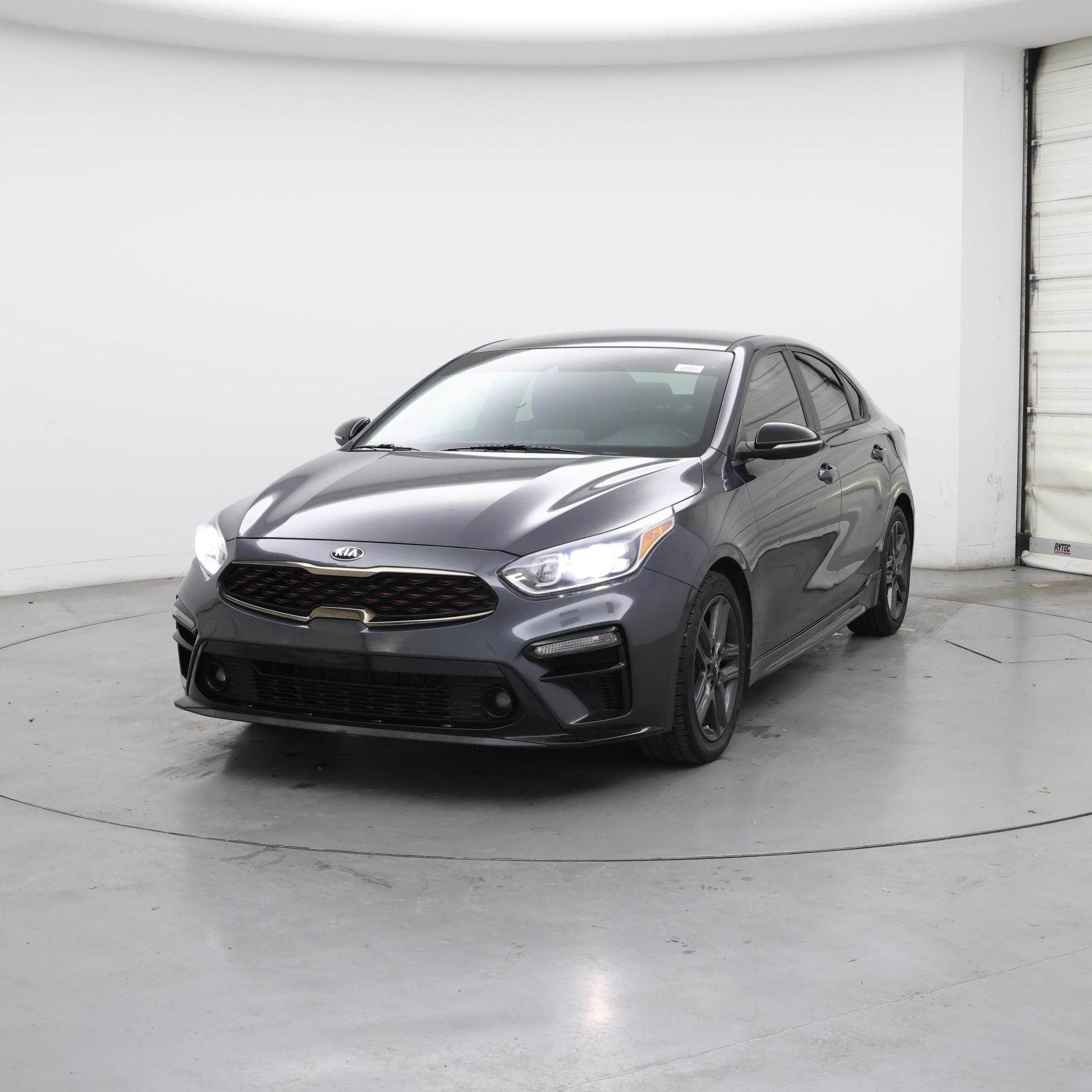 Thumbnail: 2020 Kia Forte - 4