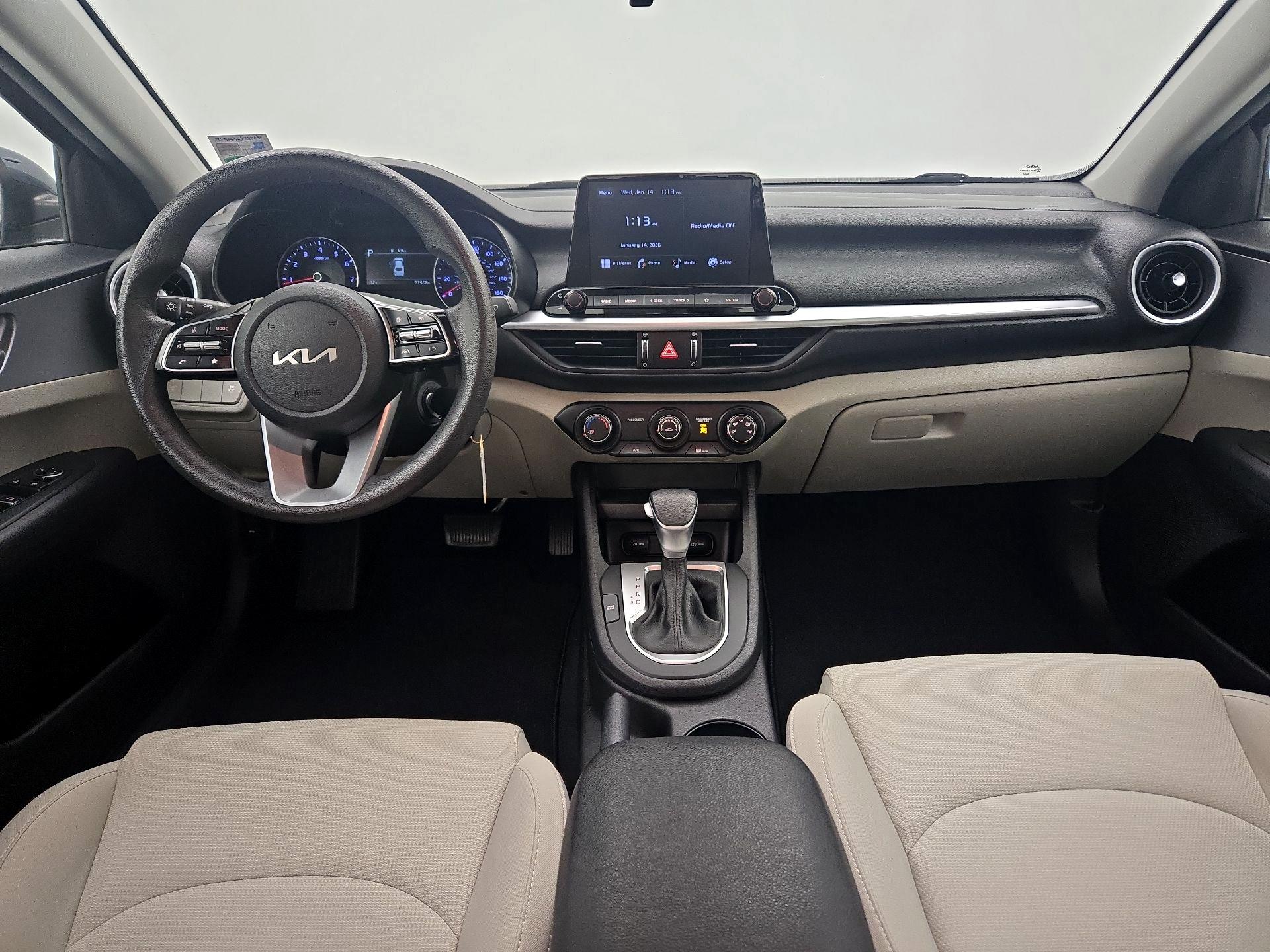 Thumbnail: 2023 Kia Forte - 9