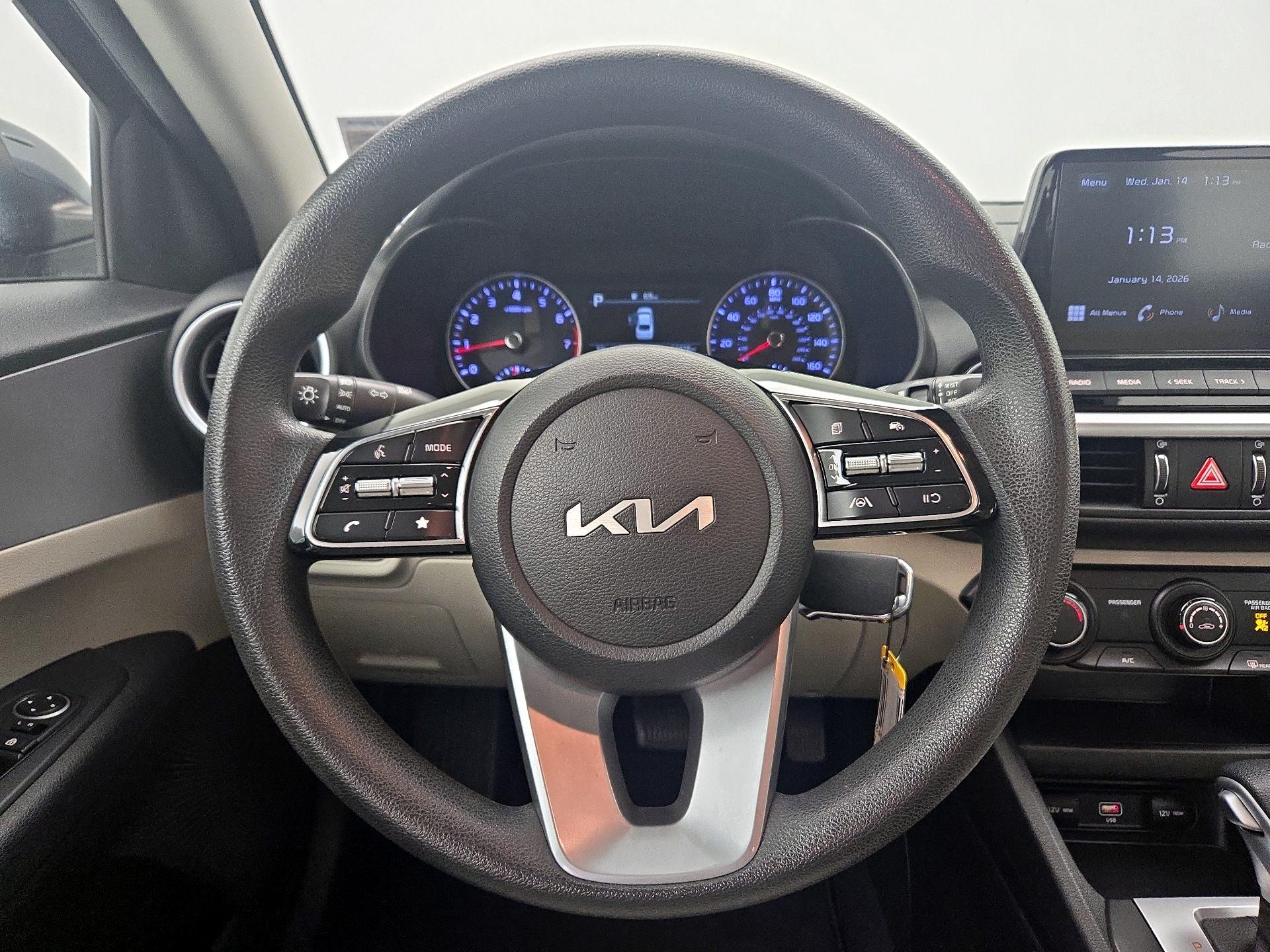 Thumbnail: 2023 Kia Forte - 10