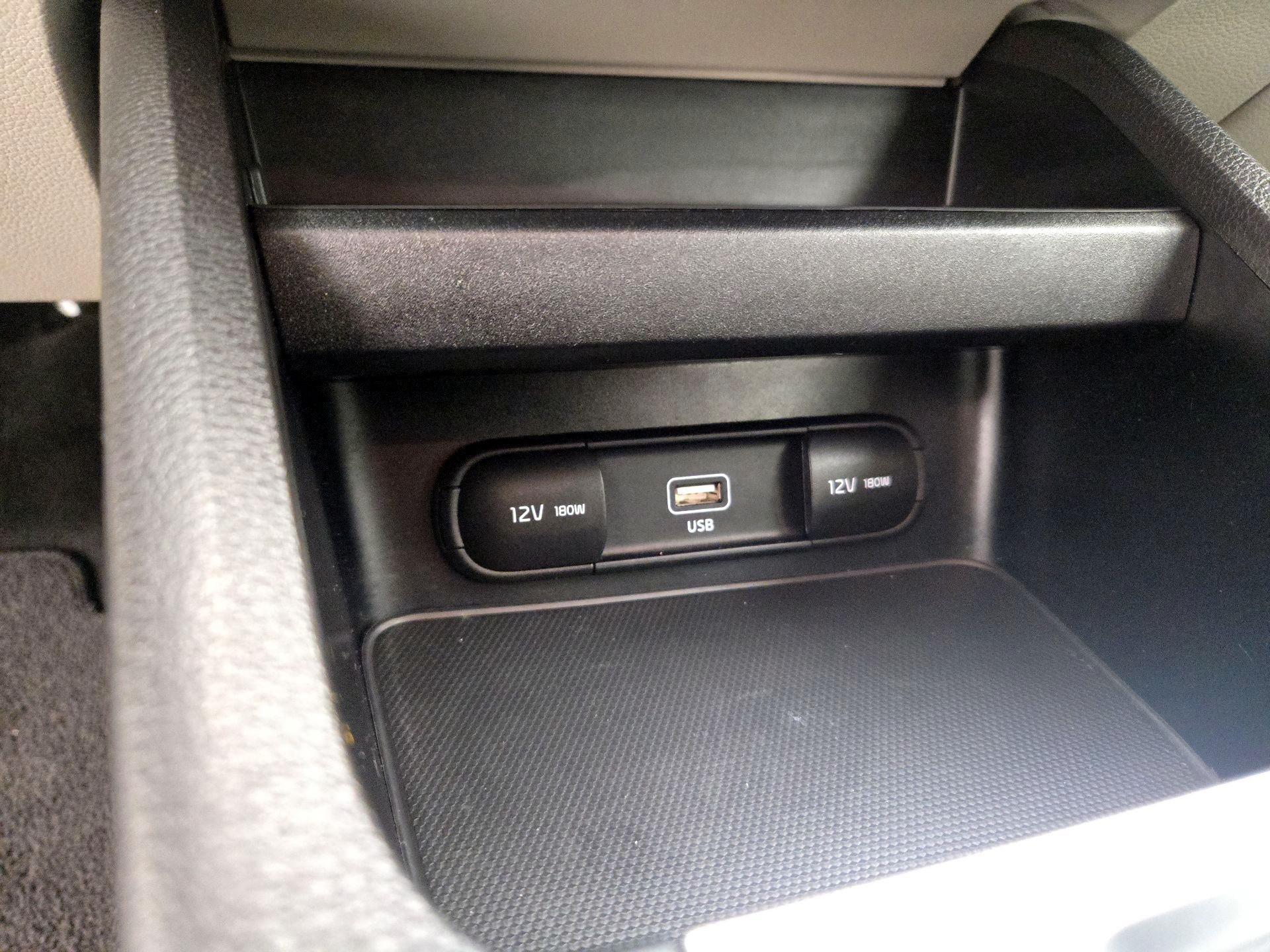 Thumbnail: 2023 Kia Forte - 18