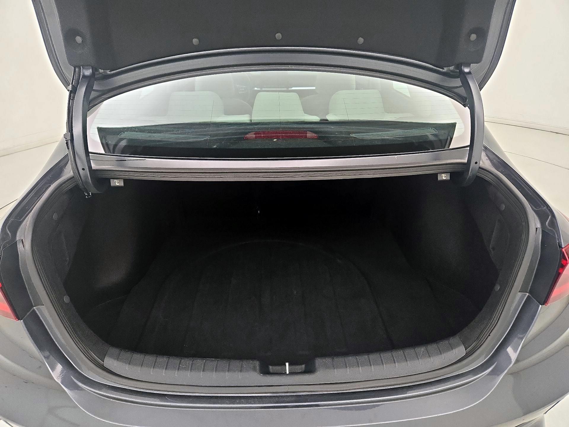 Thumbnail: 2023 Kia Forte - 20