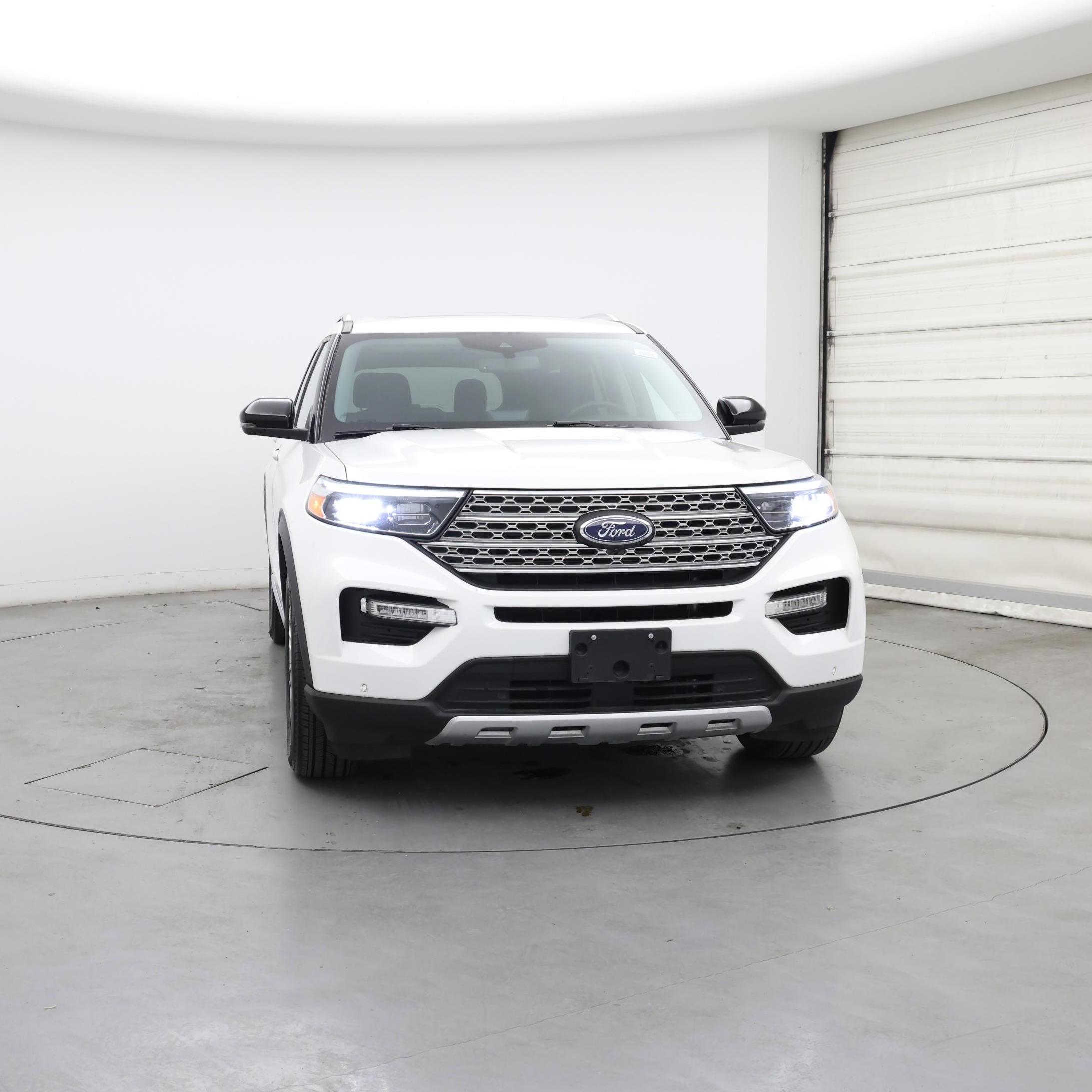 Thumbnail: 2023 Ford Explorer - 5