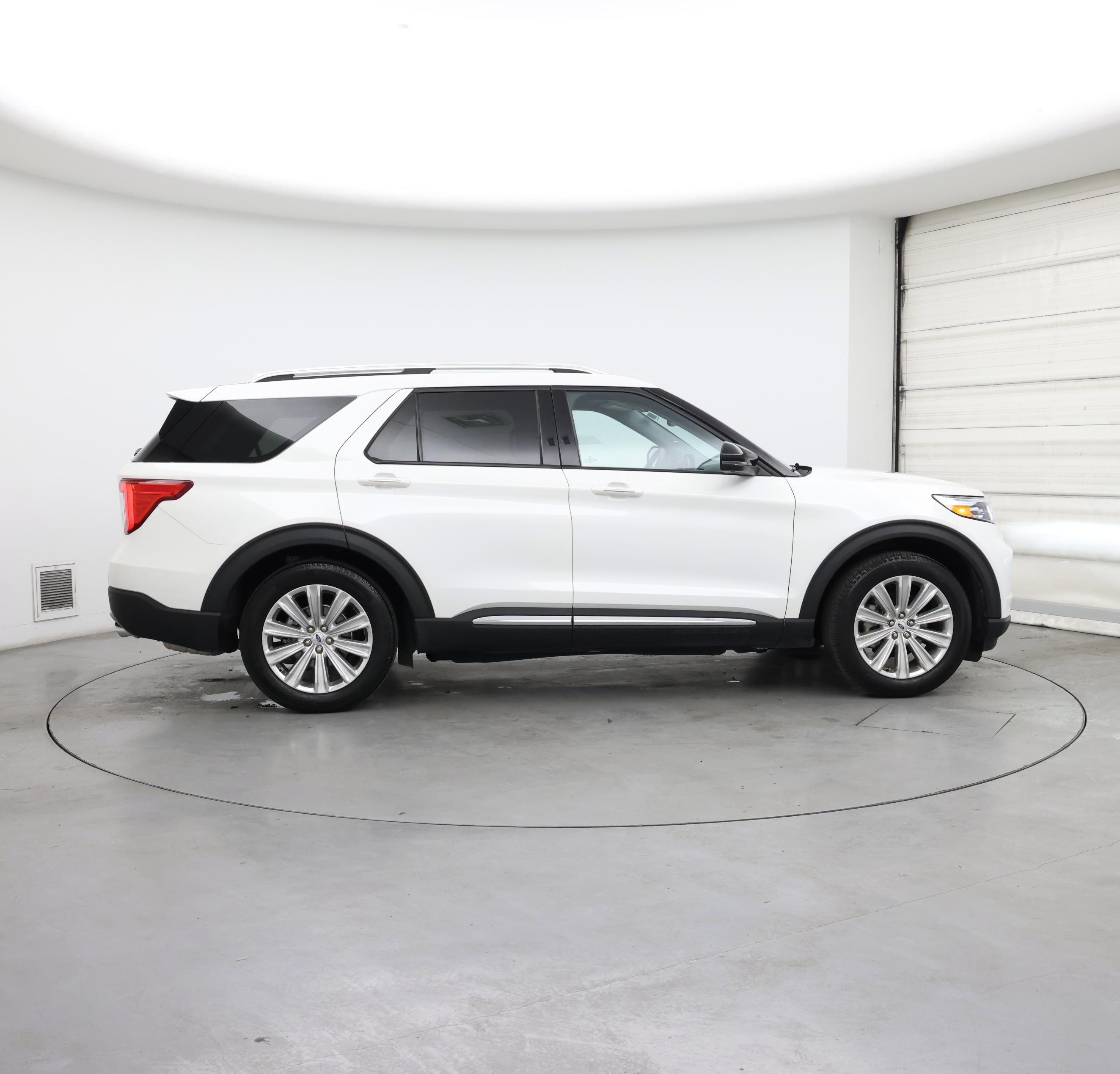 Thumbnail: 2023 Ford Explorer - 7