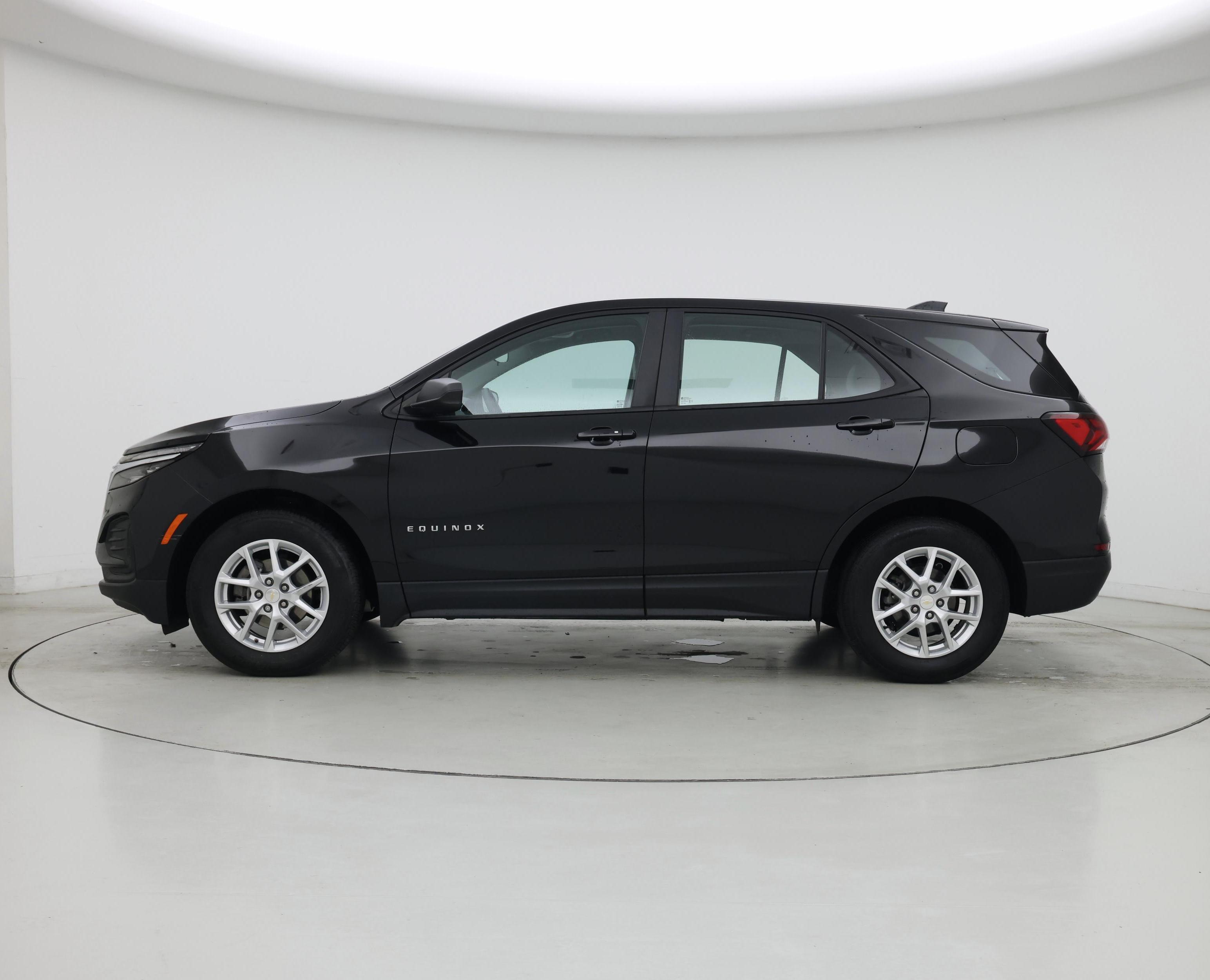 Thumbnail: 2024 Chevrolet Equinox - 3