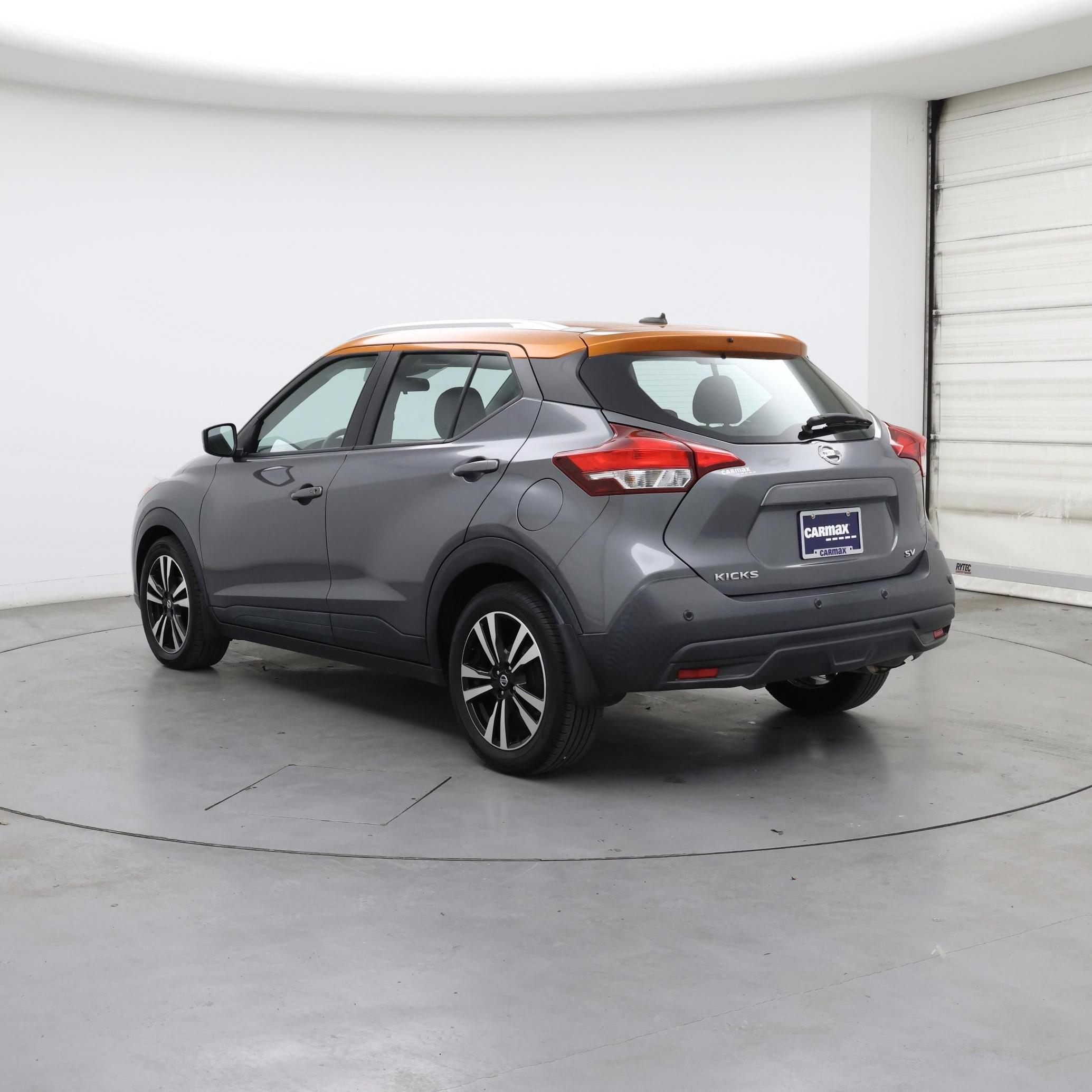 Thumbnail: 2020 Nissan Kicks - 2