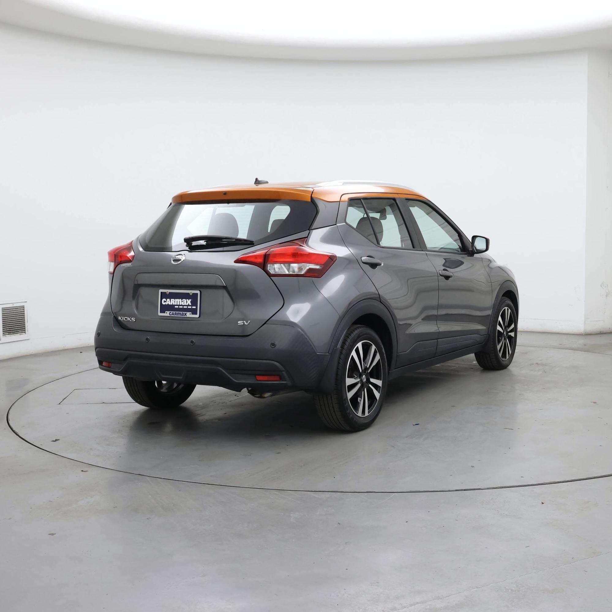 Thumbnail: 2020 Nissan Kicks - 8