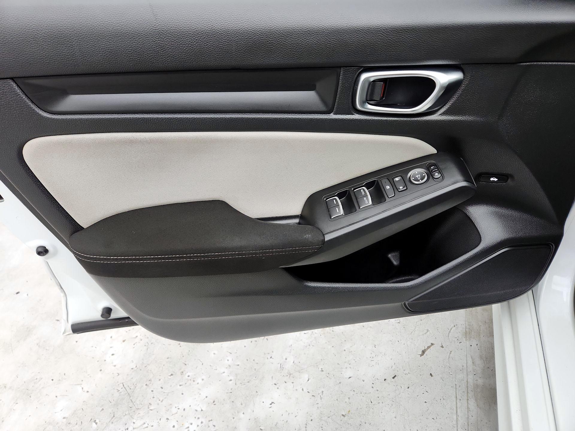 Thumbnail: 2022 Honda Civic - 12