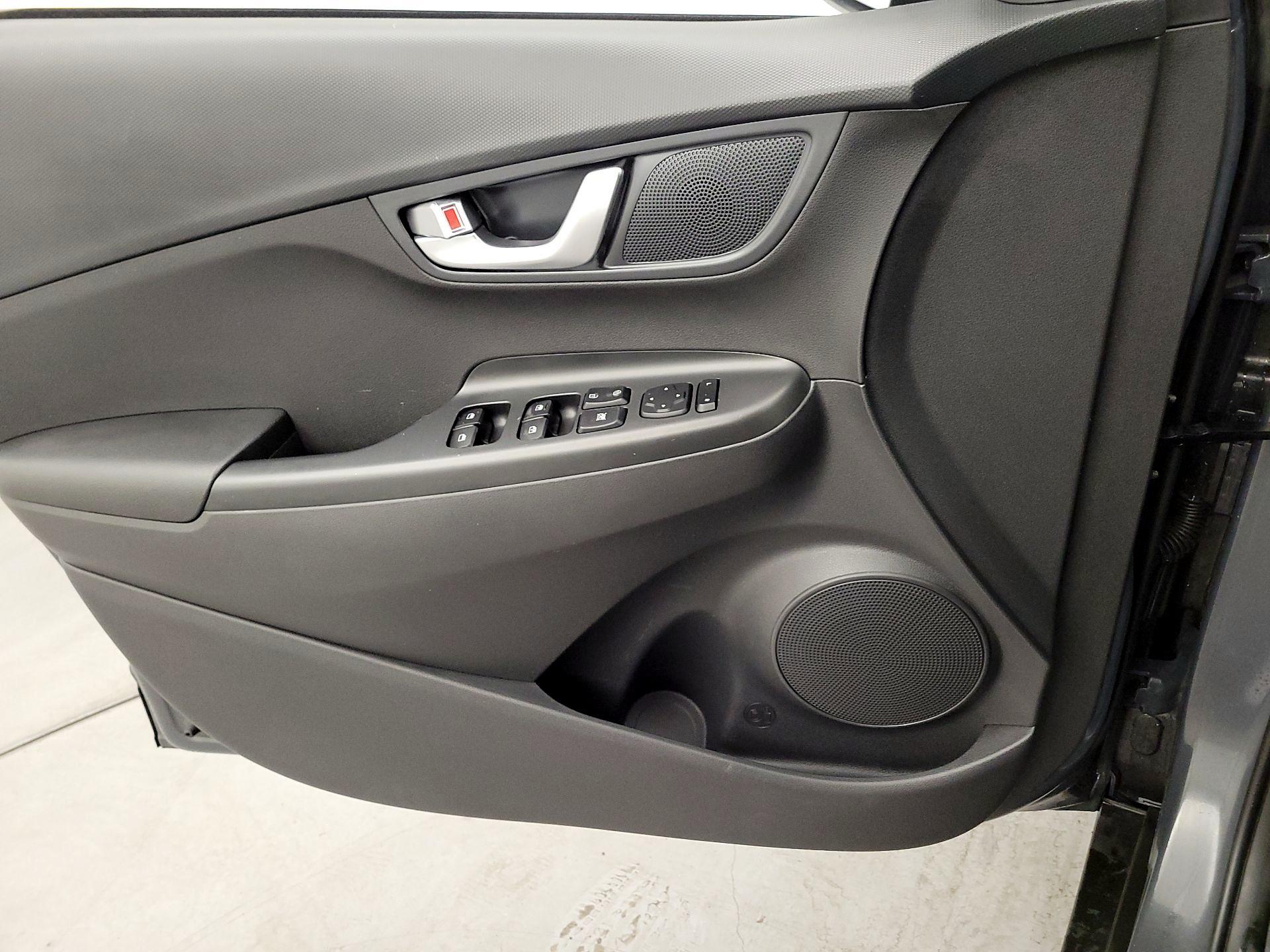 Thumbnail: 2023 Hyundai Kona - 12