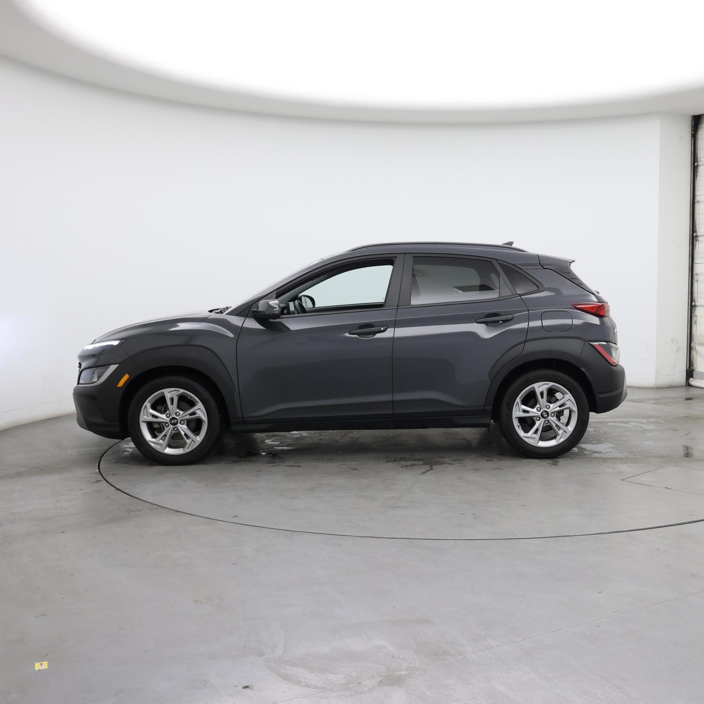 Thumbnail: 2023 Hyundai Kona - 3