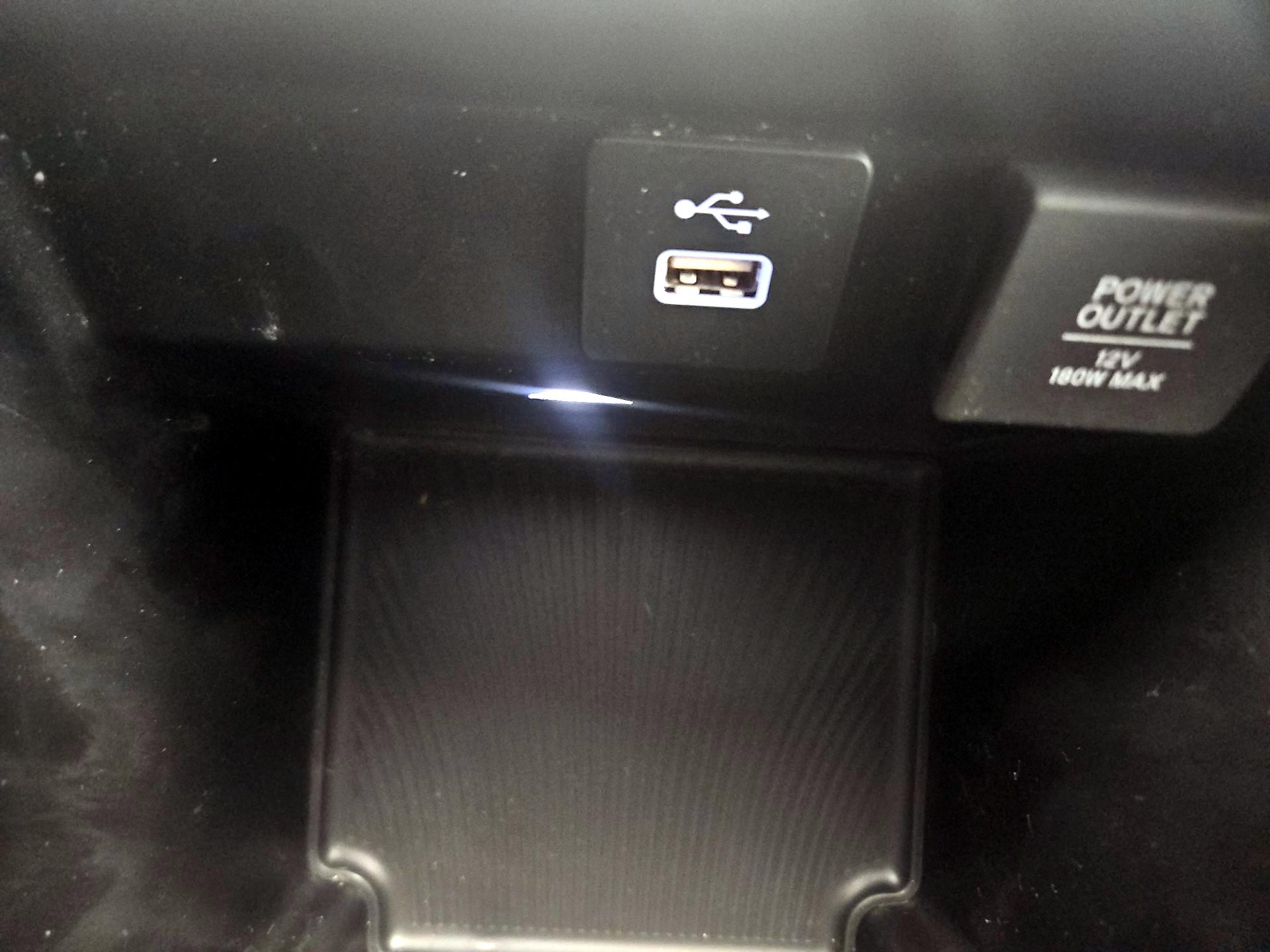 Thumbnail: 2023 Acura MDX - 19