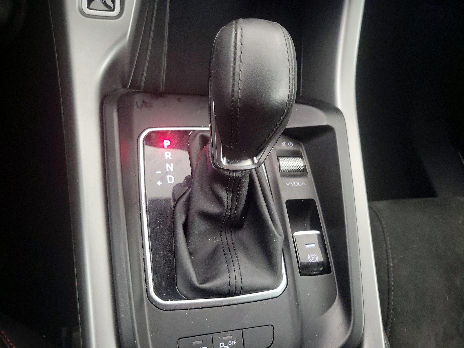 2023 Dodge Hornet GT - Photo 18