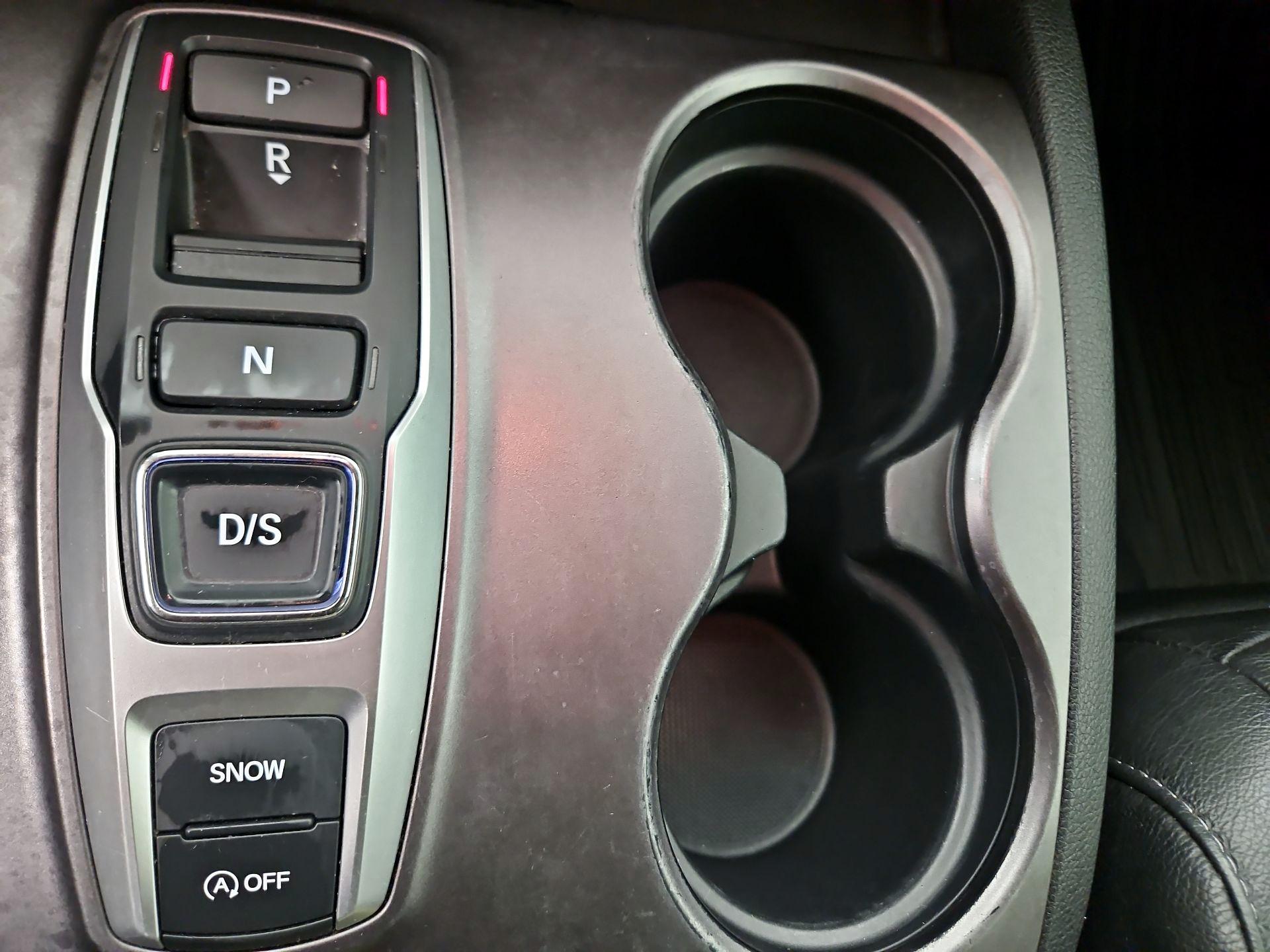 Thumbnail: 2022 Honda Pilot - 17