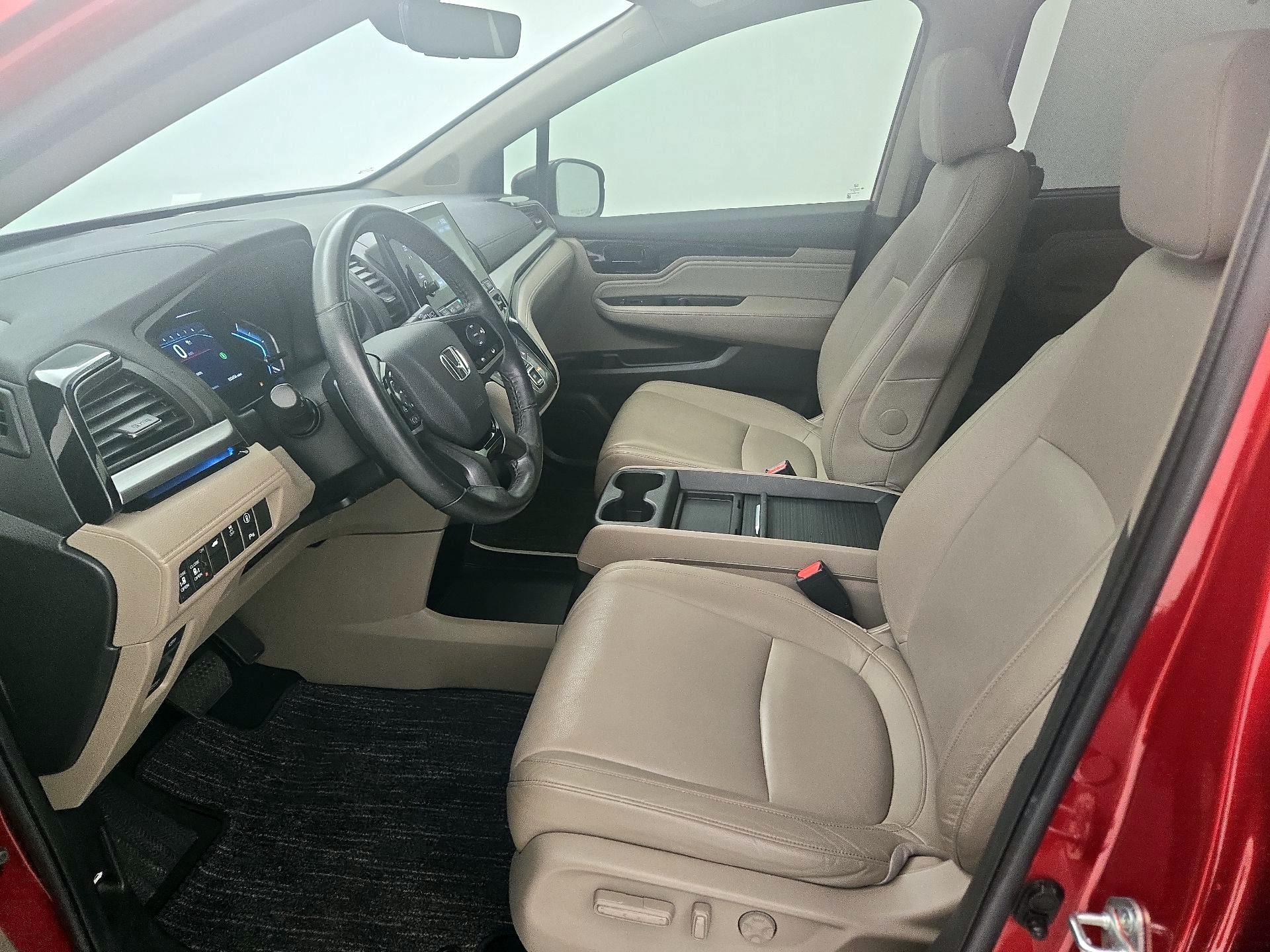 Thumbnail: 2023 Honda Odyssey - 11