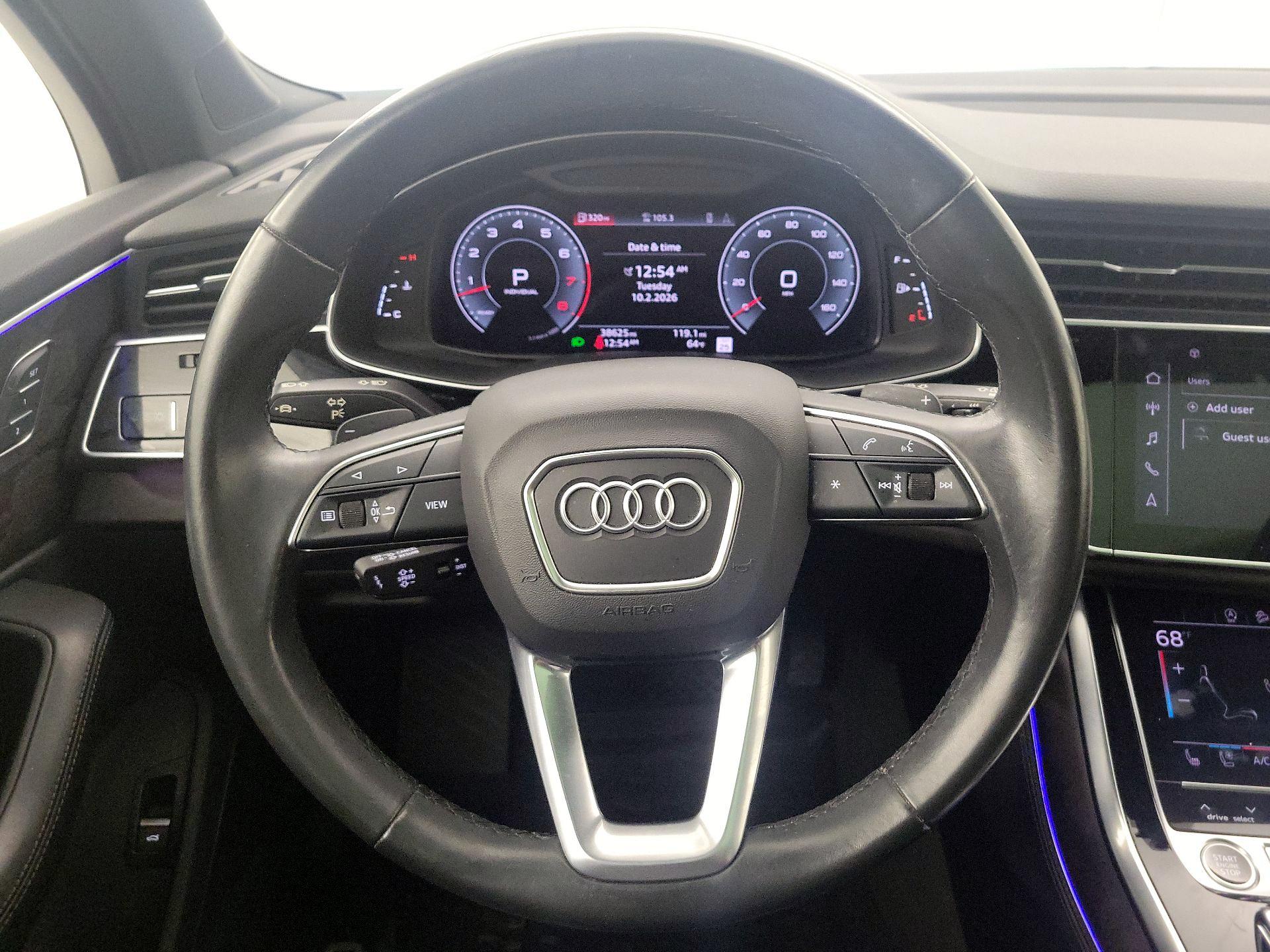 Thumbnail: 2021 Audi Q7 - 10