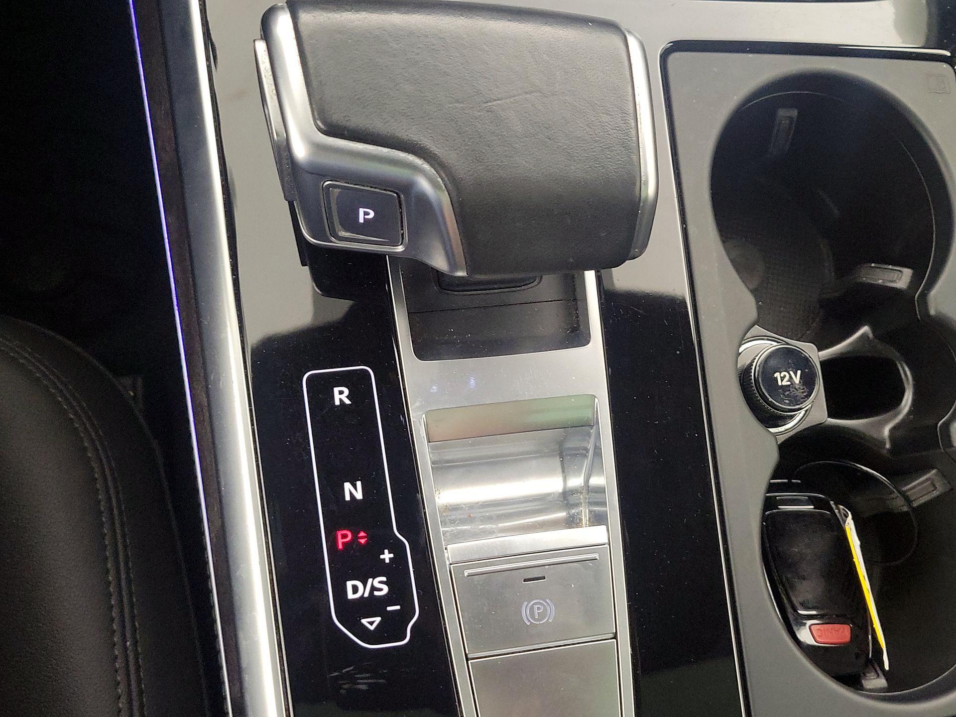 Thumbnail: 2021 Audi Q7 - 17