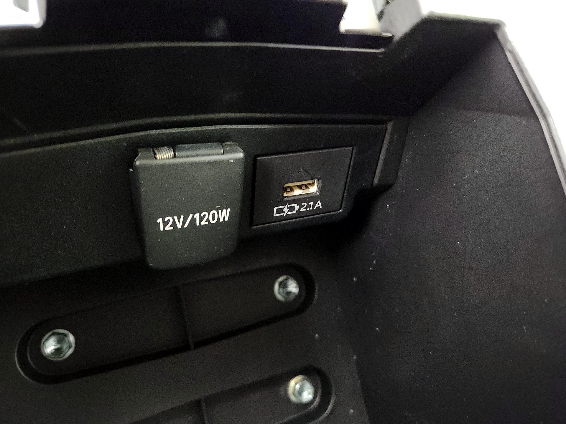 Thumbnail: 2020 Toyota Corolla - 18