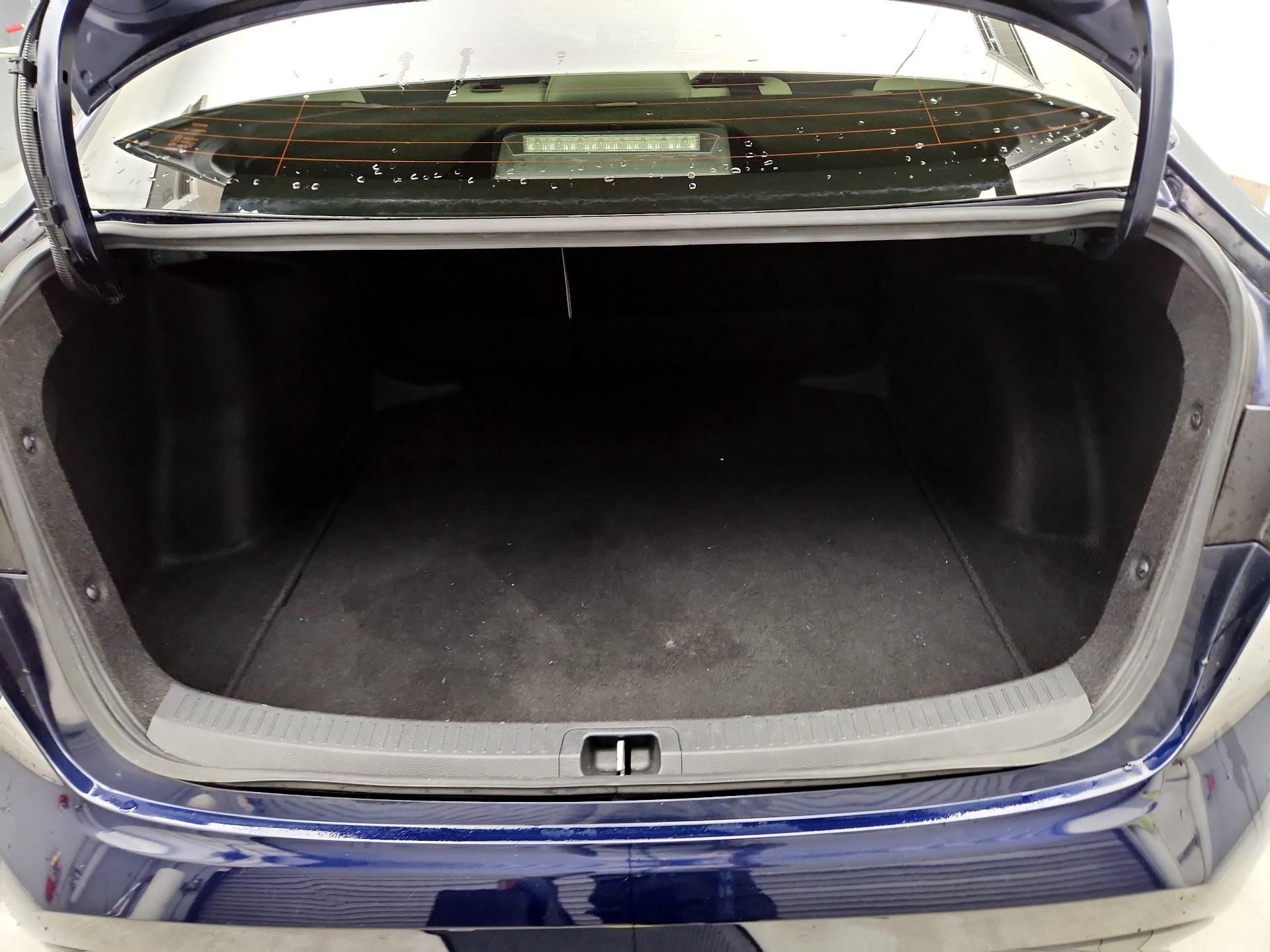 Thumbnail: 2020 Toyota Corolla - 20