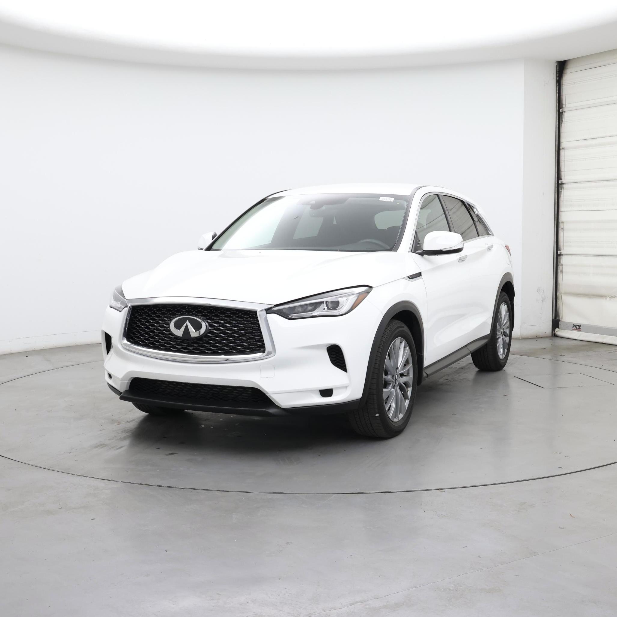 Thumbnail: 2023 INFINITI QX50 - 4